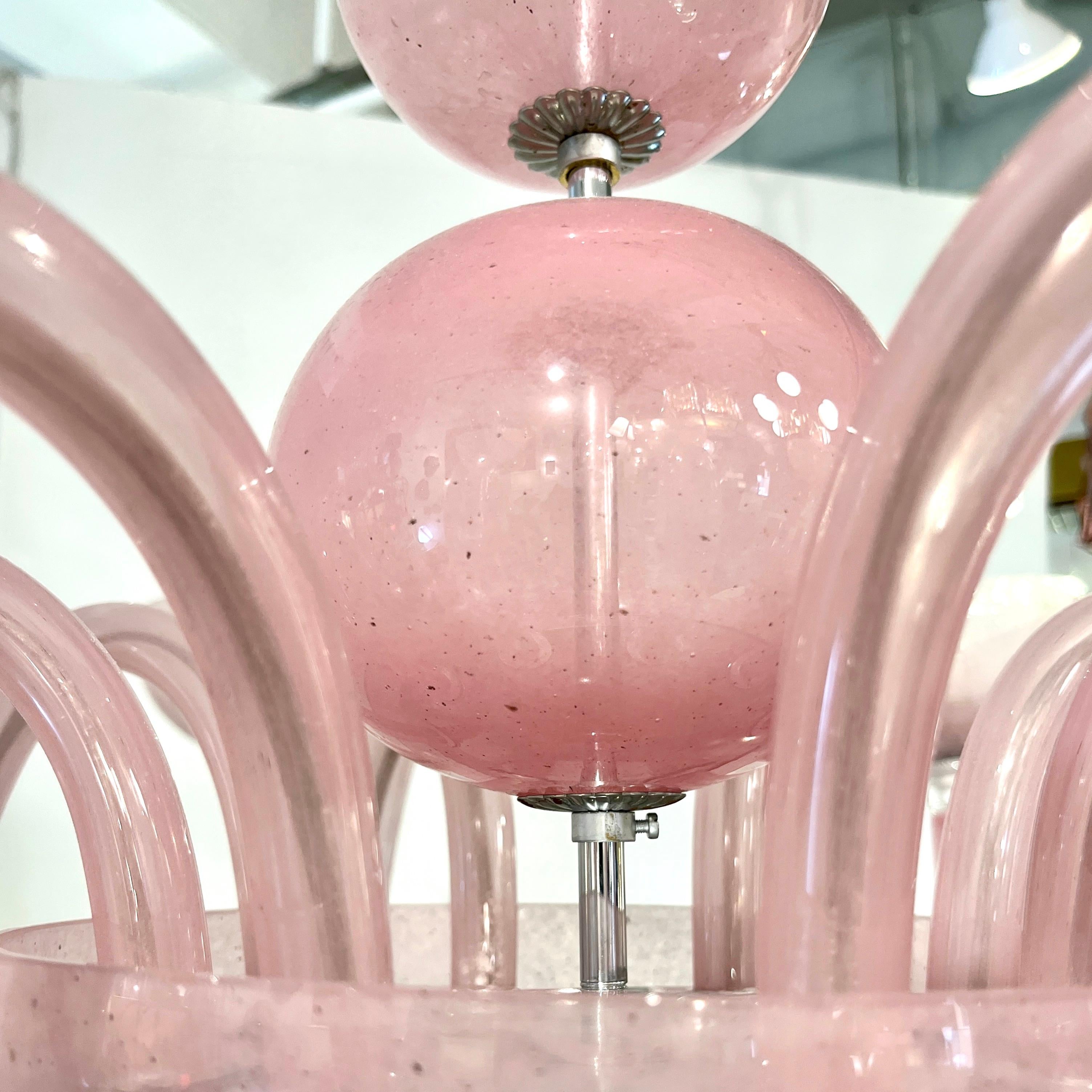 Contemporary Minimalist Italian 8-Arm Pink Murano Glass Modern Nickel Chandelier im Angebot 4