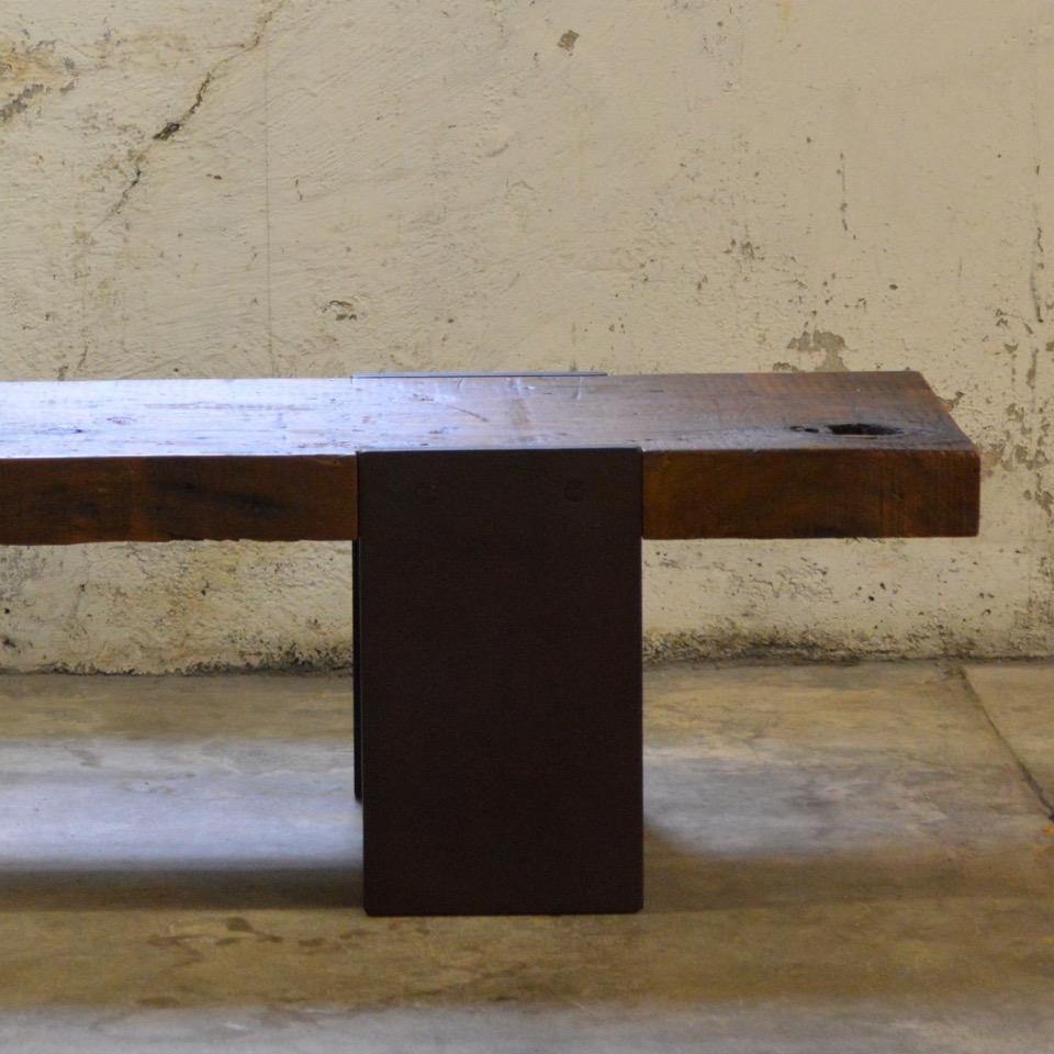 Minimaliste Banc en bois et acier rustique minimaliste contemporain et minimaliste de Scott Gordon en vente
