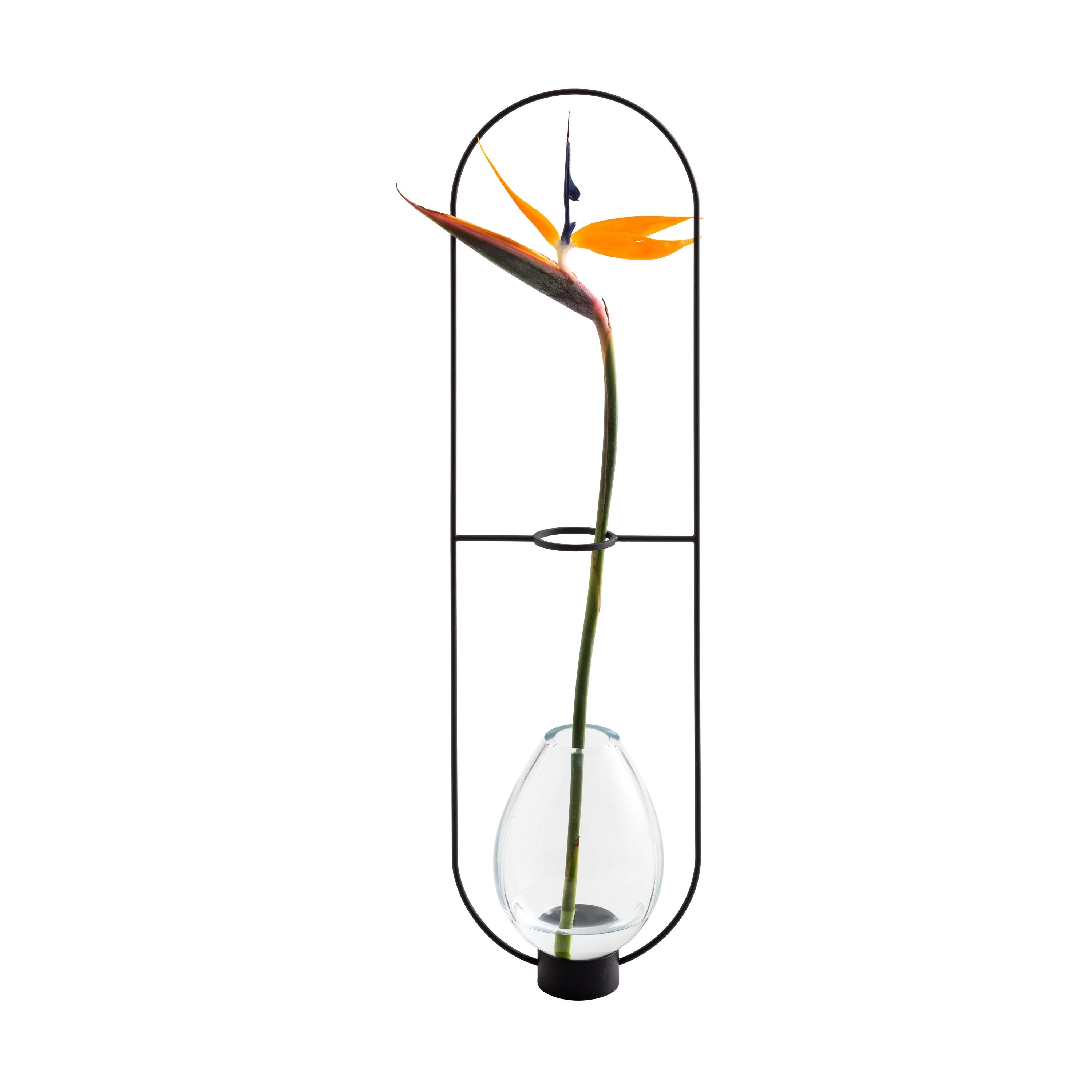Vase solitaire contemporain minimaliste en acier et verre ELO Medium en vente