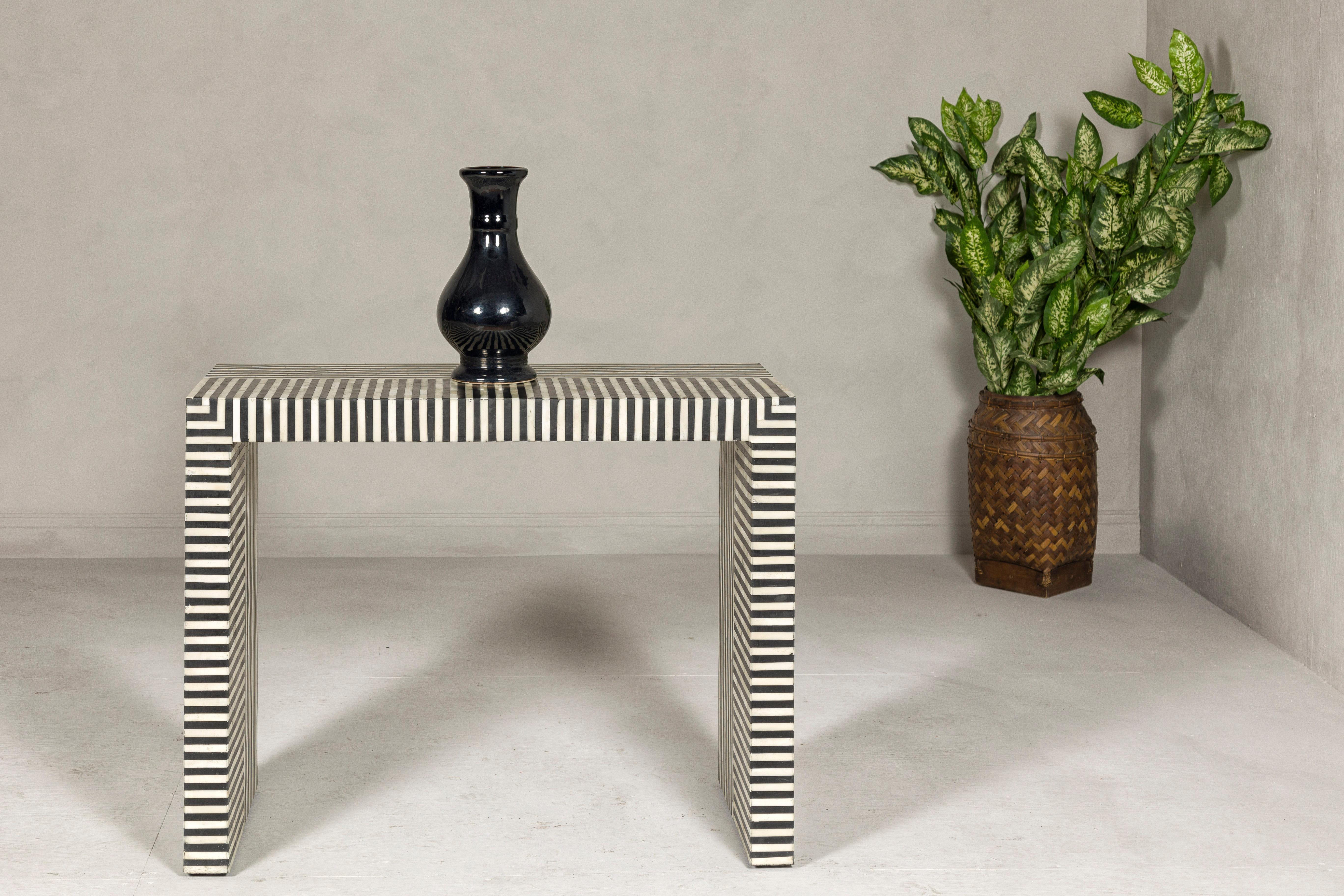 Contemporary Minimalist White and Black Striped Console Table with Bone Inlay For Sale 8