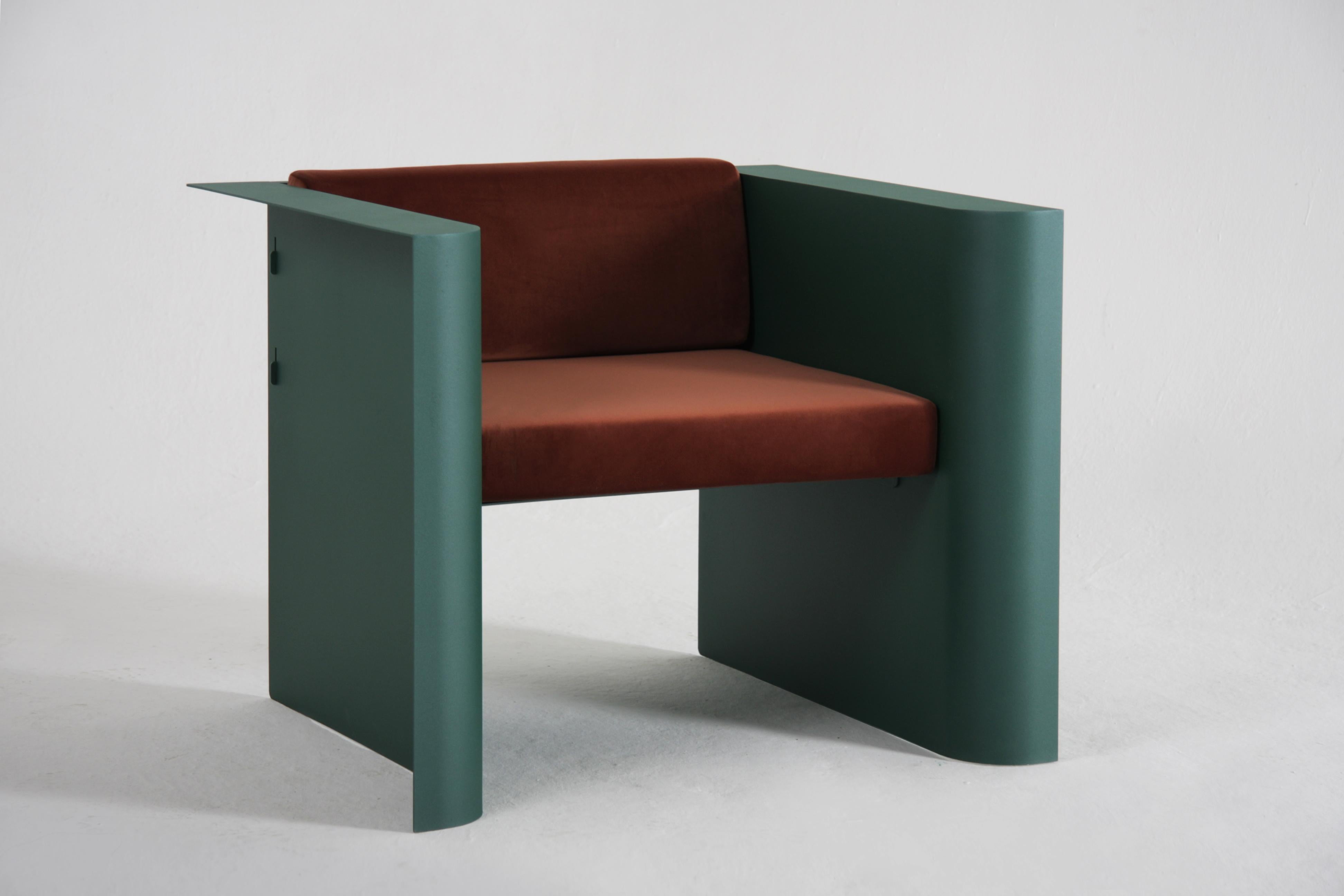 This elegant and minimalistic armchair was designed as an addition for 