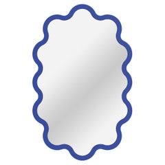Zeitgenössischer spiegel 'Hvyli Oval 90' von Oitoproducts, Blauer Rahmen