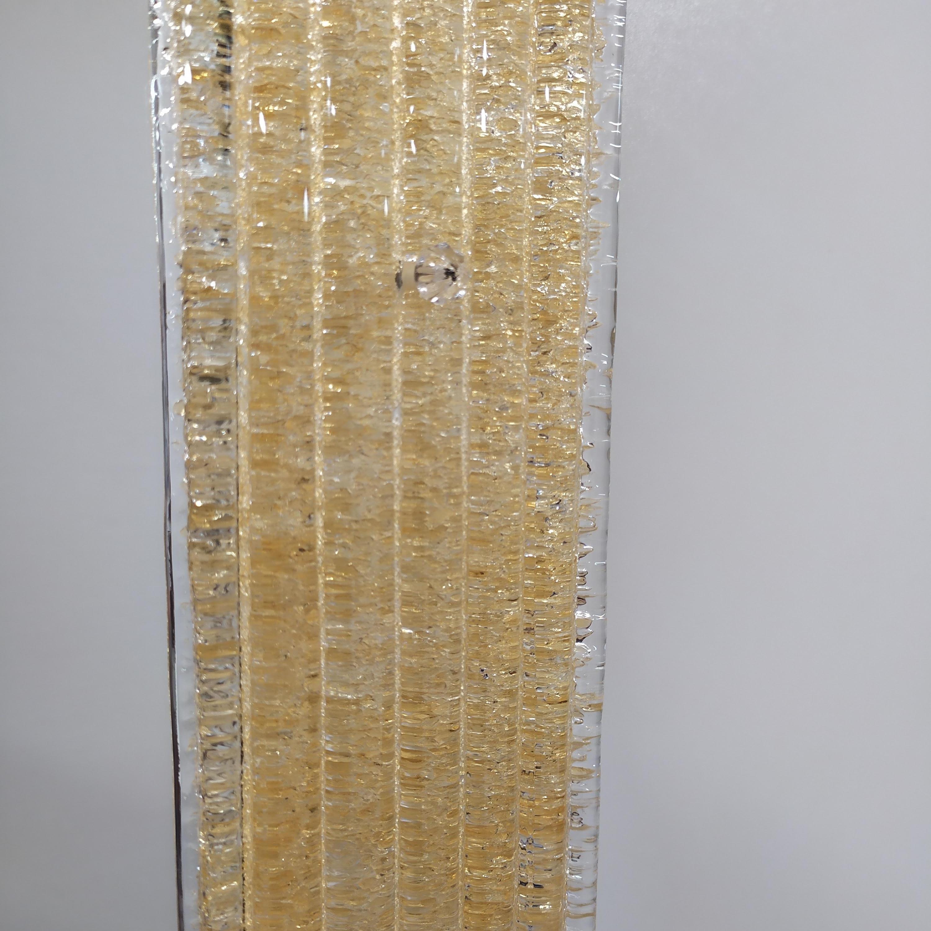 Miroir contemporain, avec cadre doré en verre de Murano, fabriqué à la main par Fratelli Tosi Neuf - En vente à Murano Venezia, IT