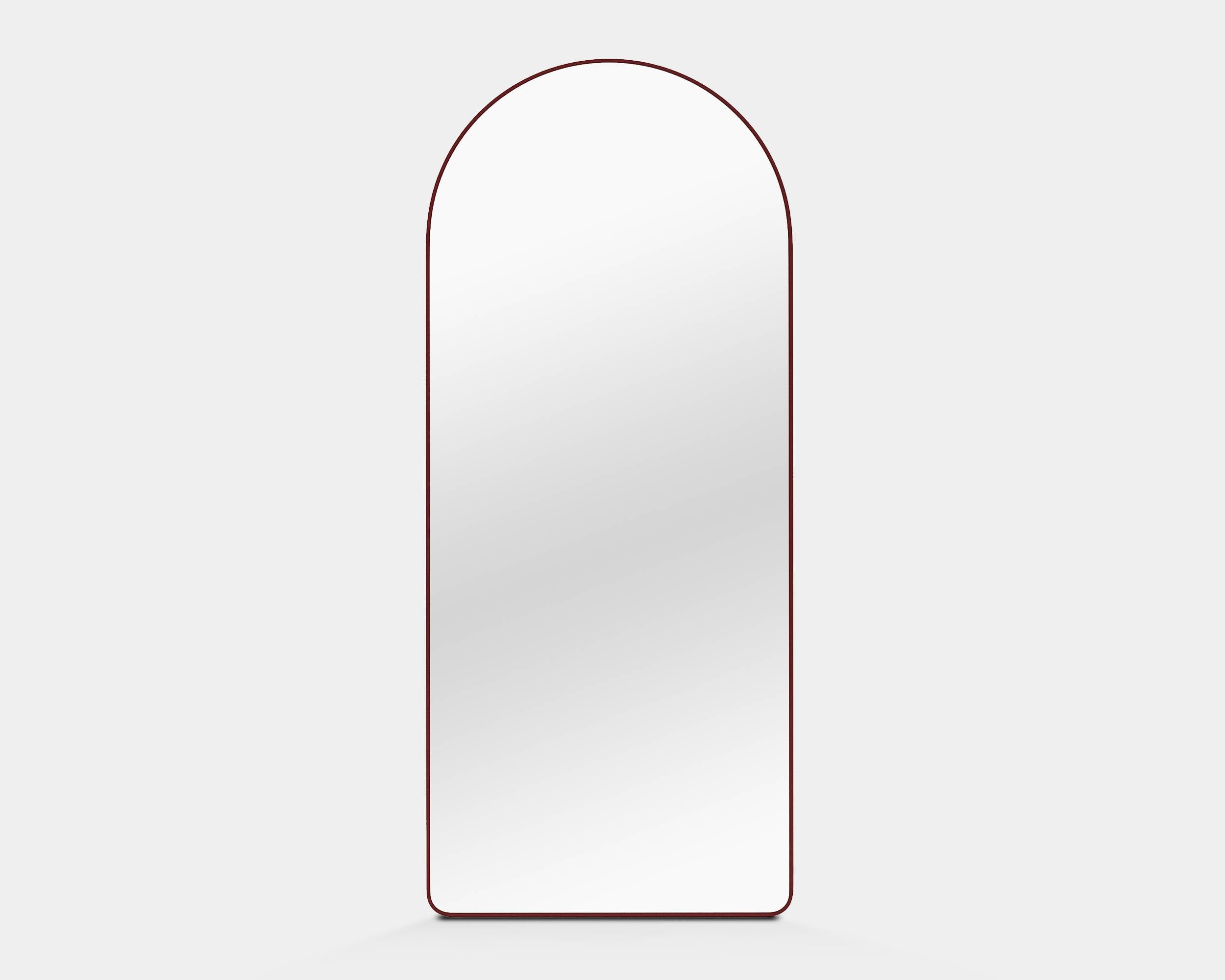 Miroir contemporain 'Loveself 01' par Oitoproducts, cadre rouge foncé en vente 5