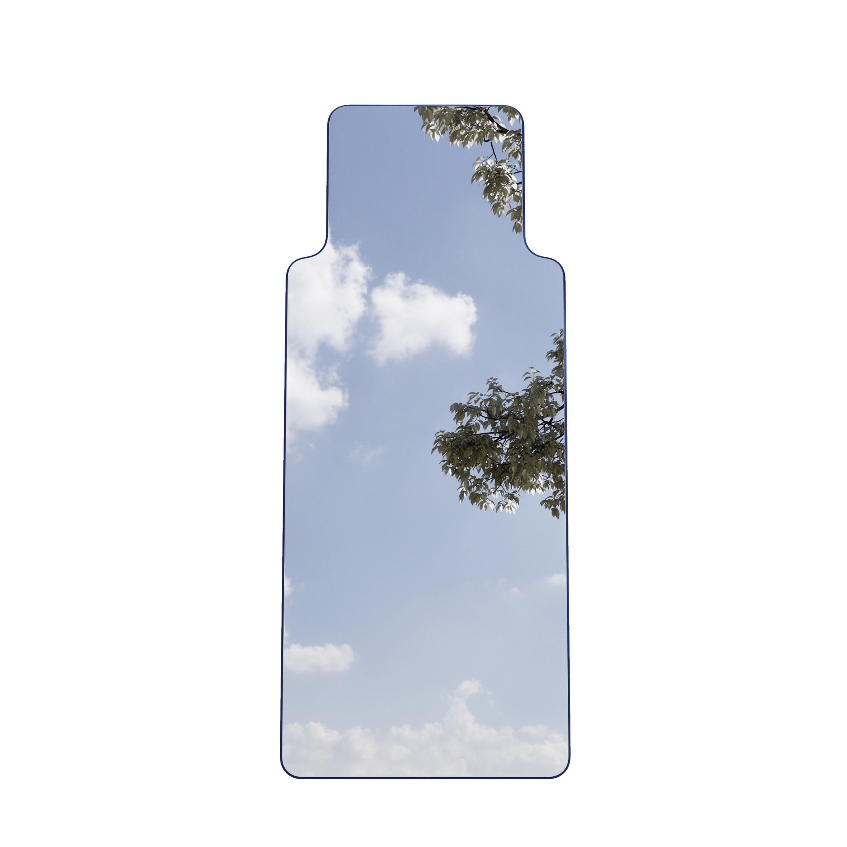 Zeitgenössischer Spiegel „Loveself 02“ von Oitoproducts, blauer Rahmen, 180 cm im Angebot 1
