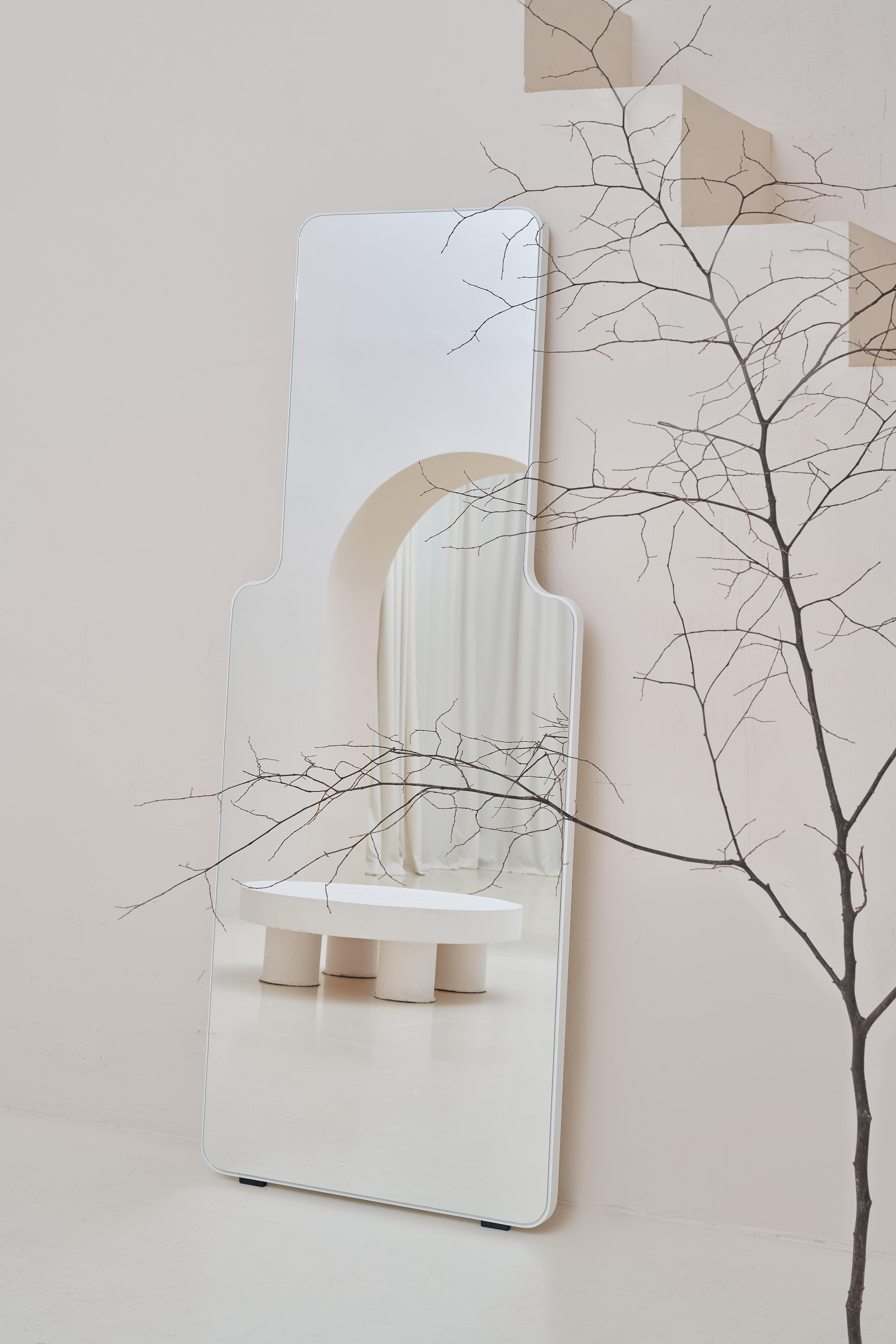 Miroir contemporain 'Loveself 03' par Oitoproducts, cadre bleu en vente 3