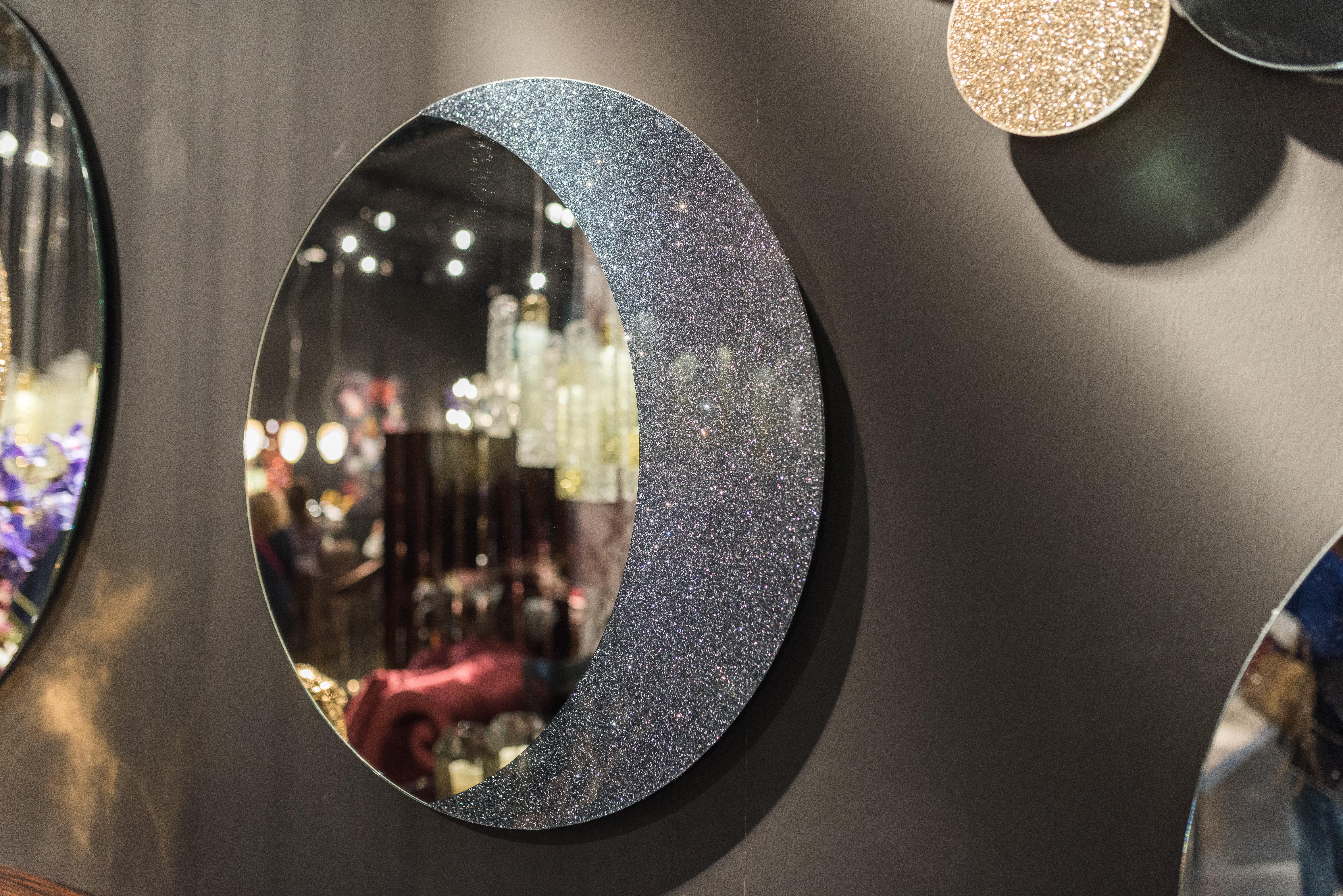 Zeitgenössischer Spiegel-Mond in runder Form, in Glas, Italien (Handgefertigt) im Angebot