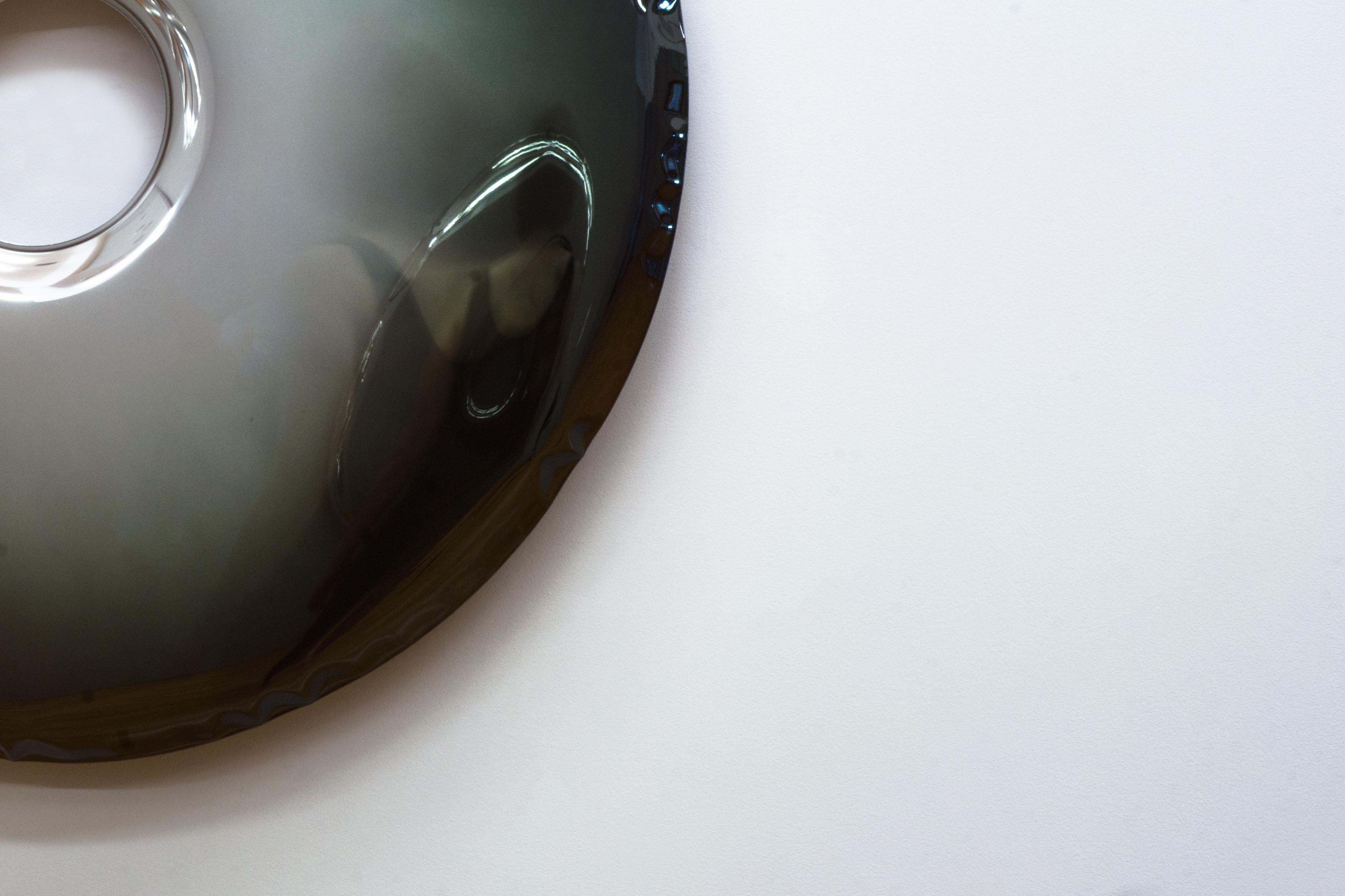 XXIe siècle et contemporain Miroir contemporain 'Rondo 95', finition Dark Matter, par Zieta en vente