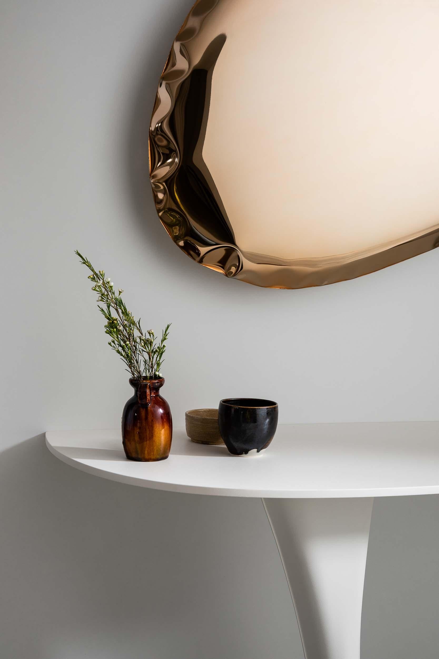 Polonais Miroir contemporain 'Tafla C2', collection AURUM, or rose, par Zieta en vente