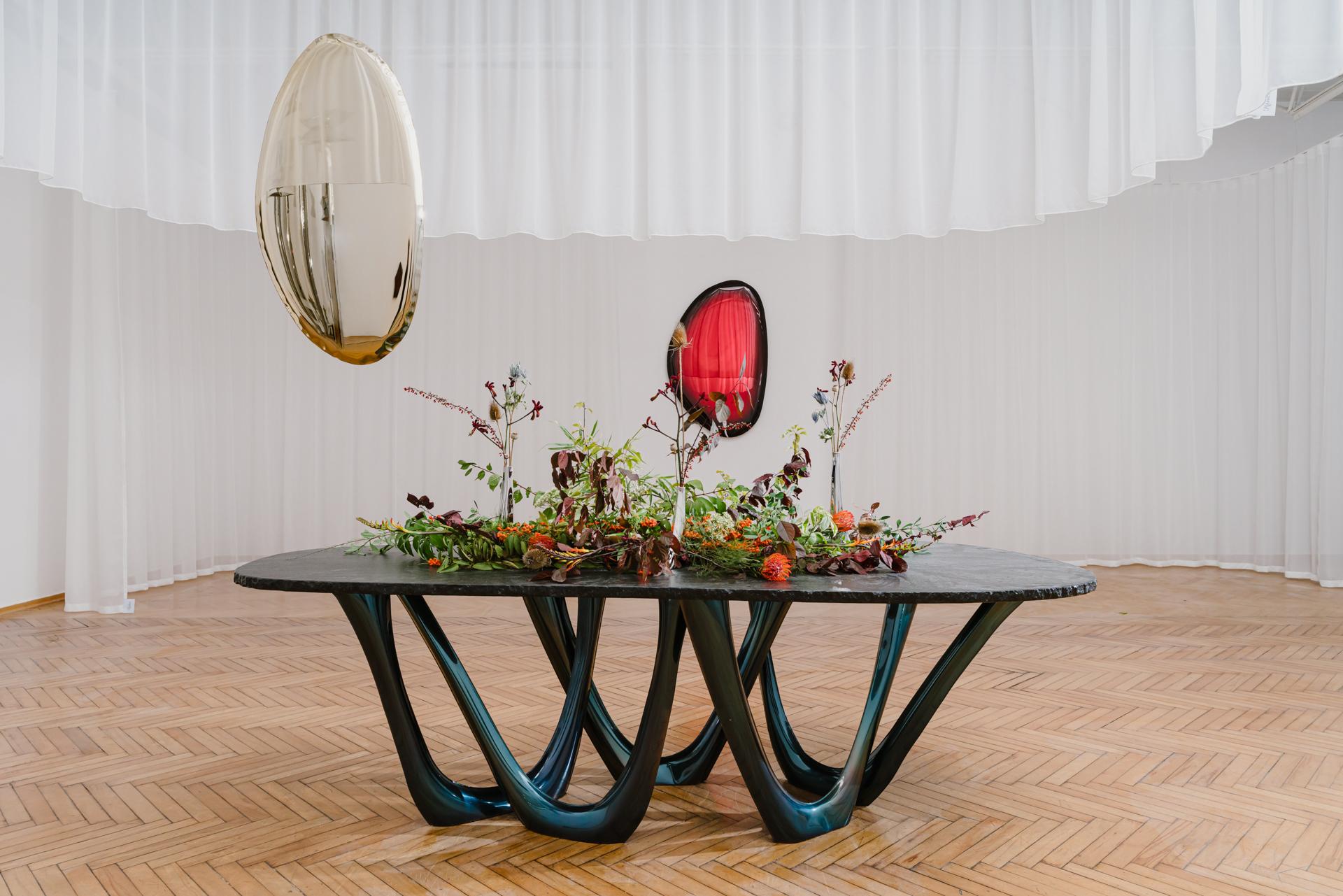 Miroir contemporain 'Tafla O5', collection AURUM, or clair, par Zieta en vente 6