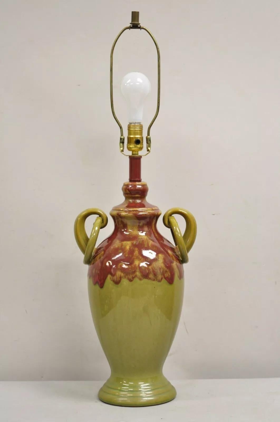Lampada da tavolo contemporanea Mission Arts & Crafts in ceramica verde e rossa in vendita 3