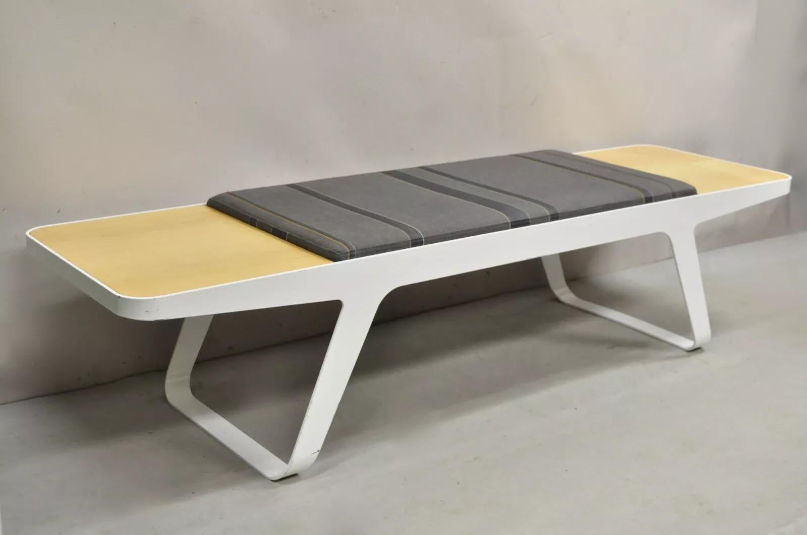 Zeitgenössische, moderne 72