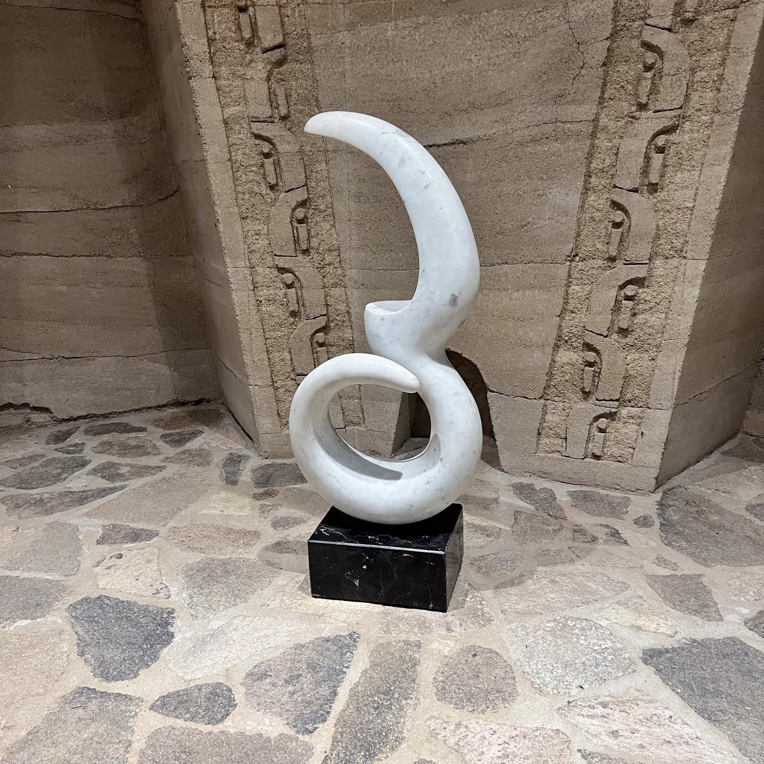 Contemporary Modern Abstract Sculpture Marble Art In Good Condition For Sale In Chula Vista, CA