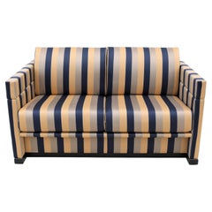 Zeitgenössisches modernes zweisitziges Sofa von Anthony Garrett für Geiger Garrett