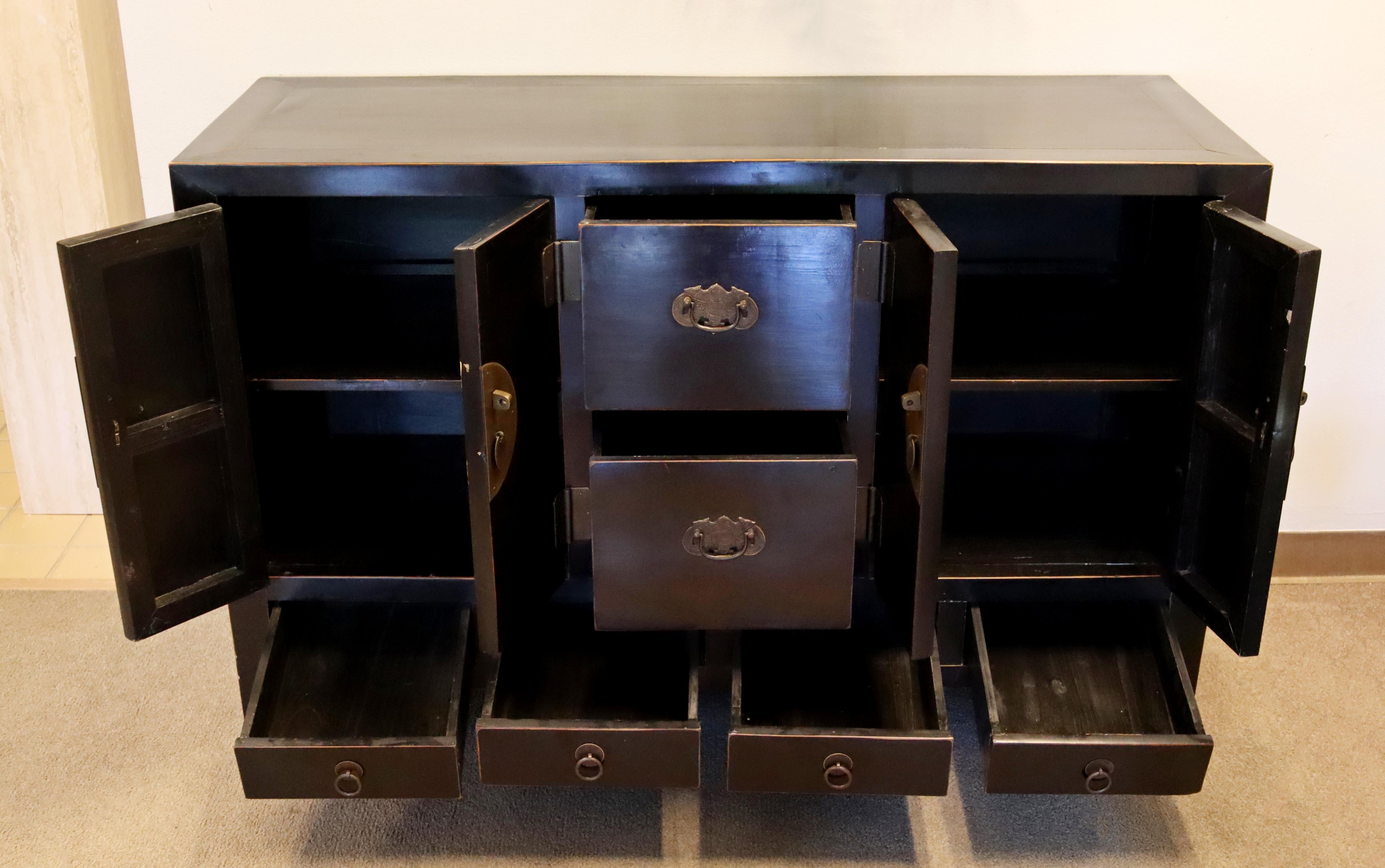 Contemporary Modern Asian Style Black Lacquer Sideboard Credenza Cabinet In Good Condition In Keego Harbor, MI