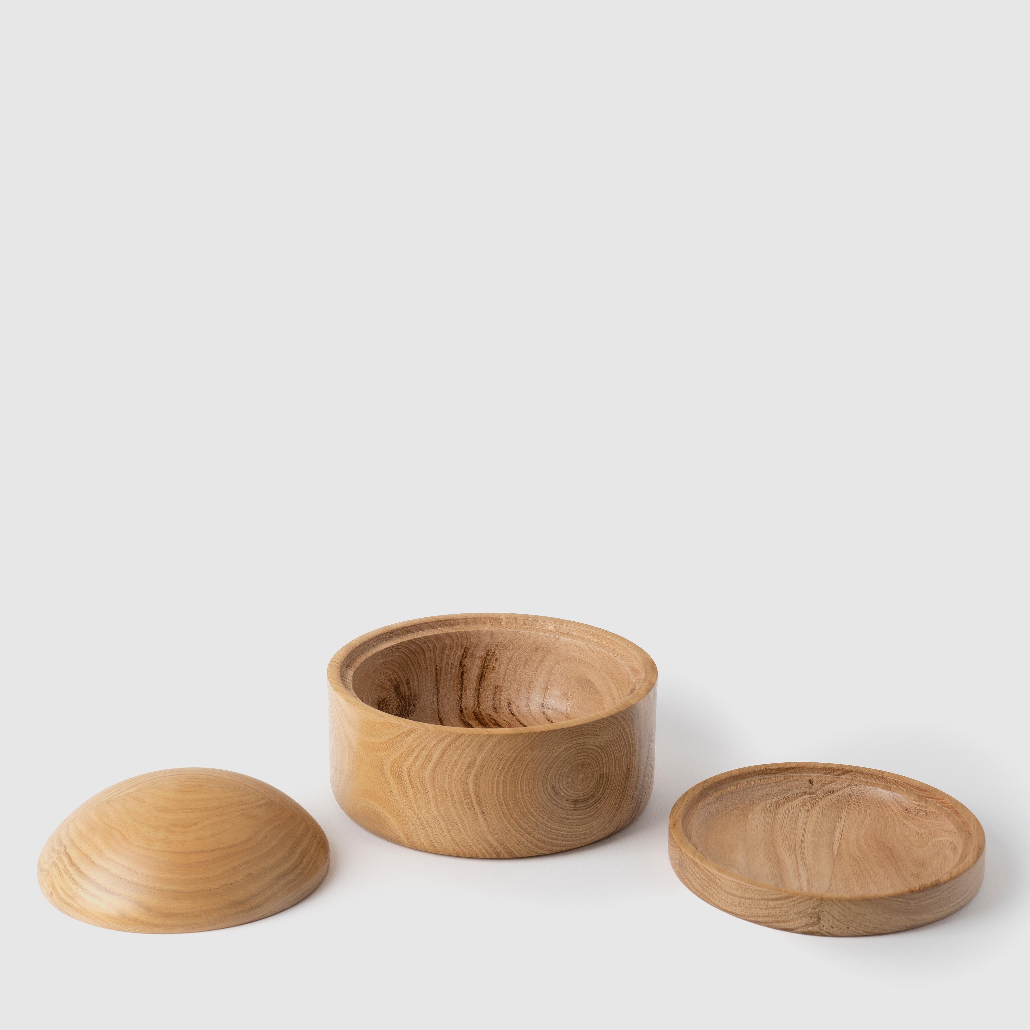 Turc Boîte en bois de châtaignier Aya, moderne et contemporaine, 2 pièces en vente