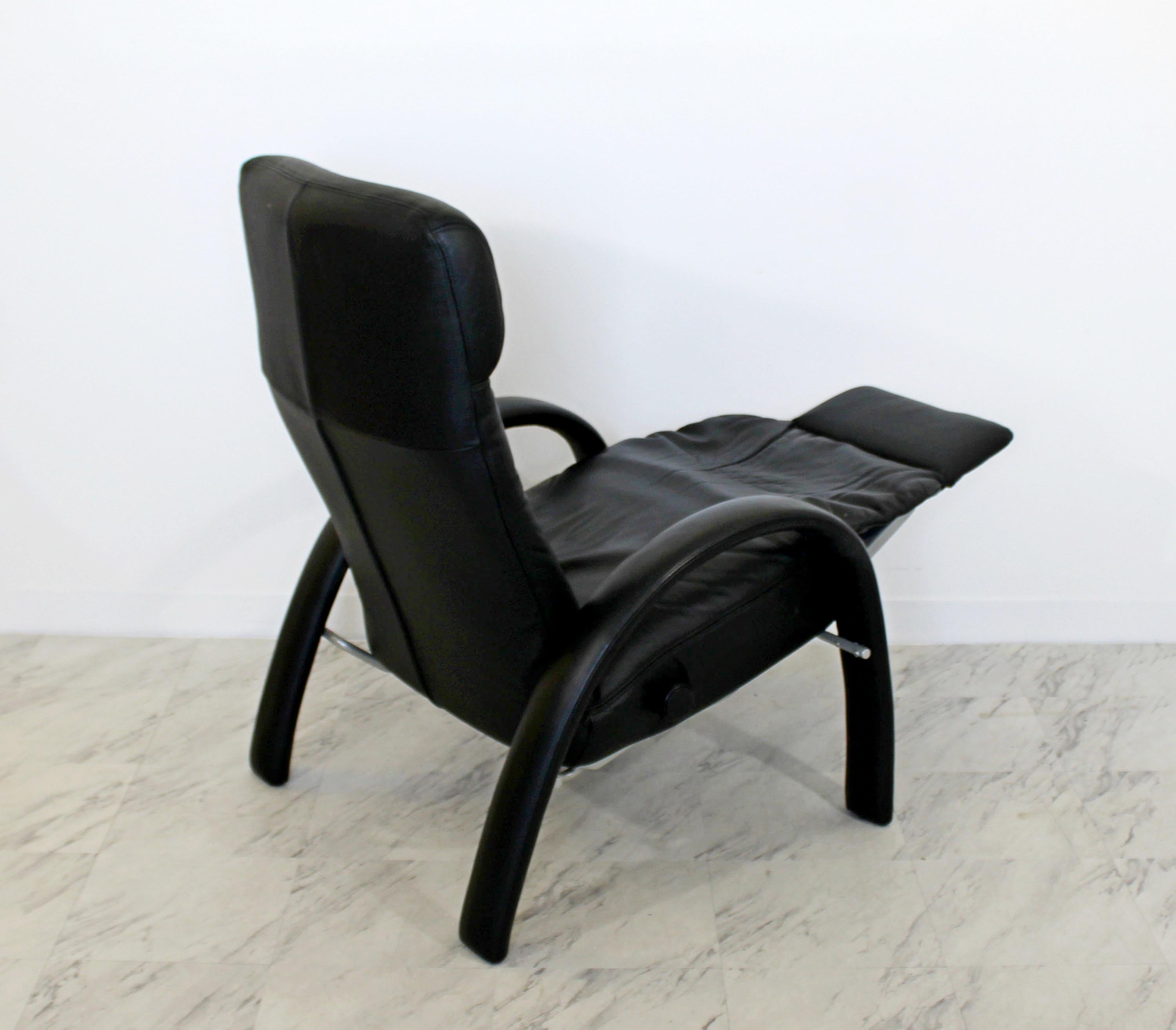 Contemporary Modern Bjork Lafer Black Leather Recliner Reclining Armchair In Good Condition In Keego Harbor, MI