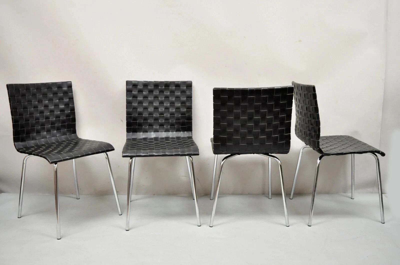 Sillas de Comedor Modernas Contemporáneas de Cuero Negro Tejido y Estructura Cromada - Juego de 4 en venta 3