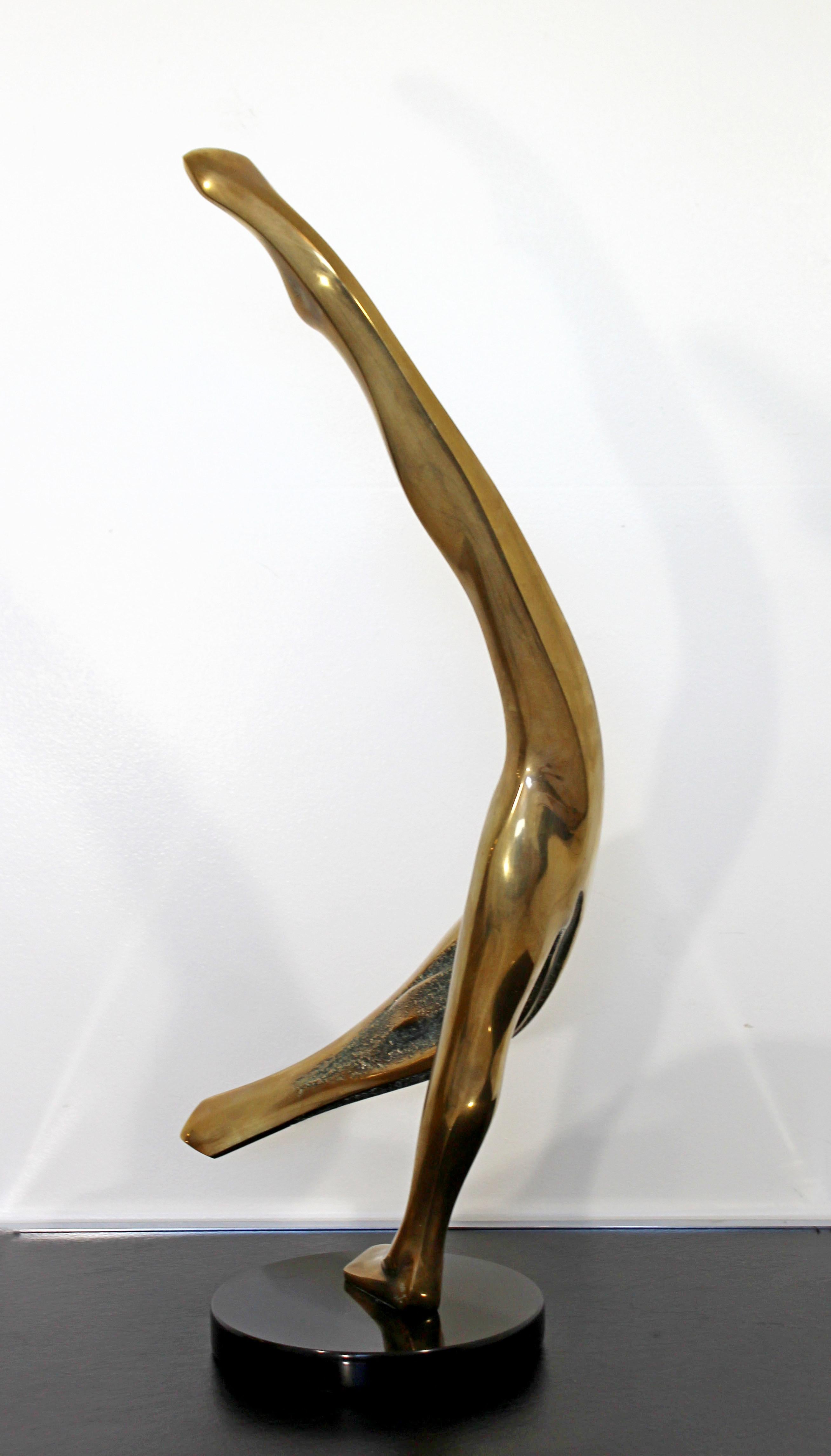 Contemporary Modern Bob Bennett Signed Numbered Bronze Ballerina Sculpture, 1981 In Good Condition In Keego Harbor, MI