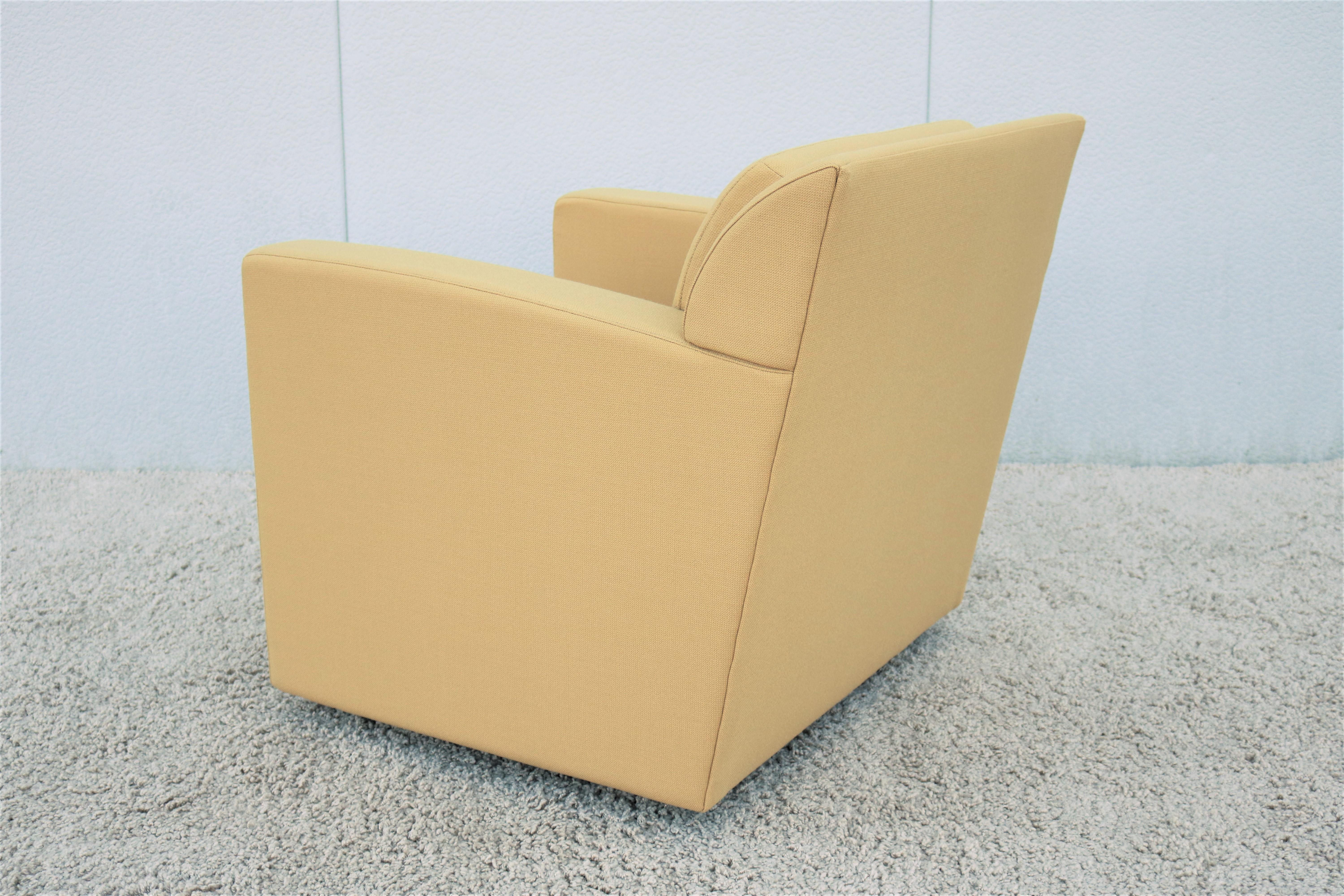 American Contemporary Modern Brian COX for Bernhardt Design Entrada Lounge Chair, New