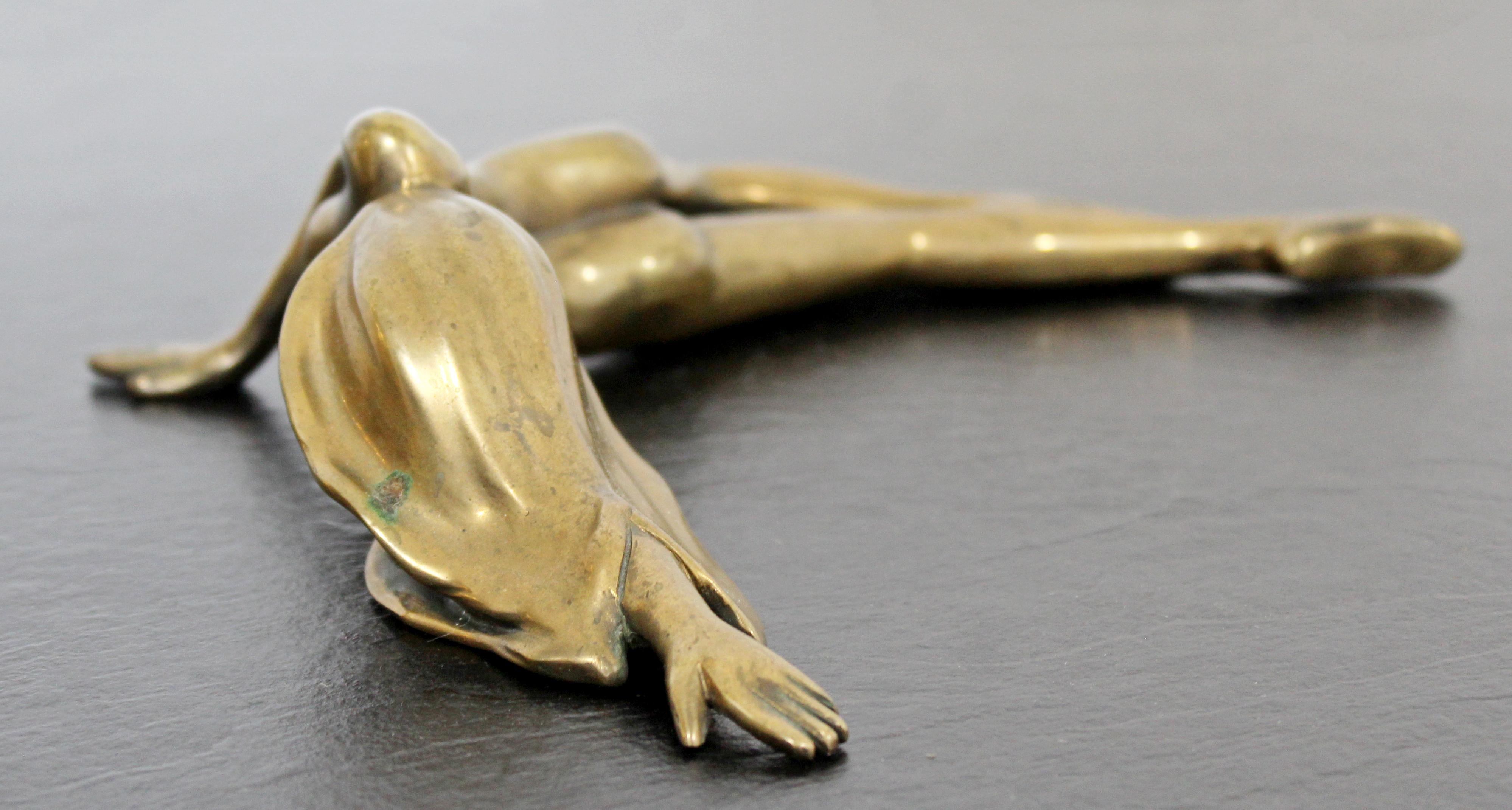 Late 20th Century Contemporary Modern Bronze Table Sculpture Signed Tom Bennett Nude Woman
