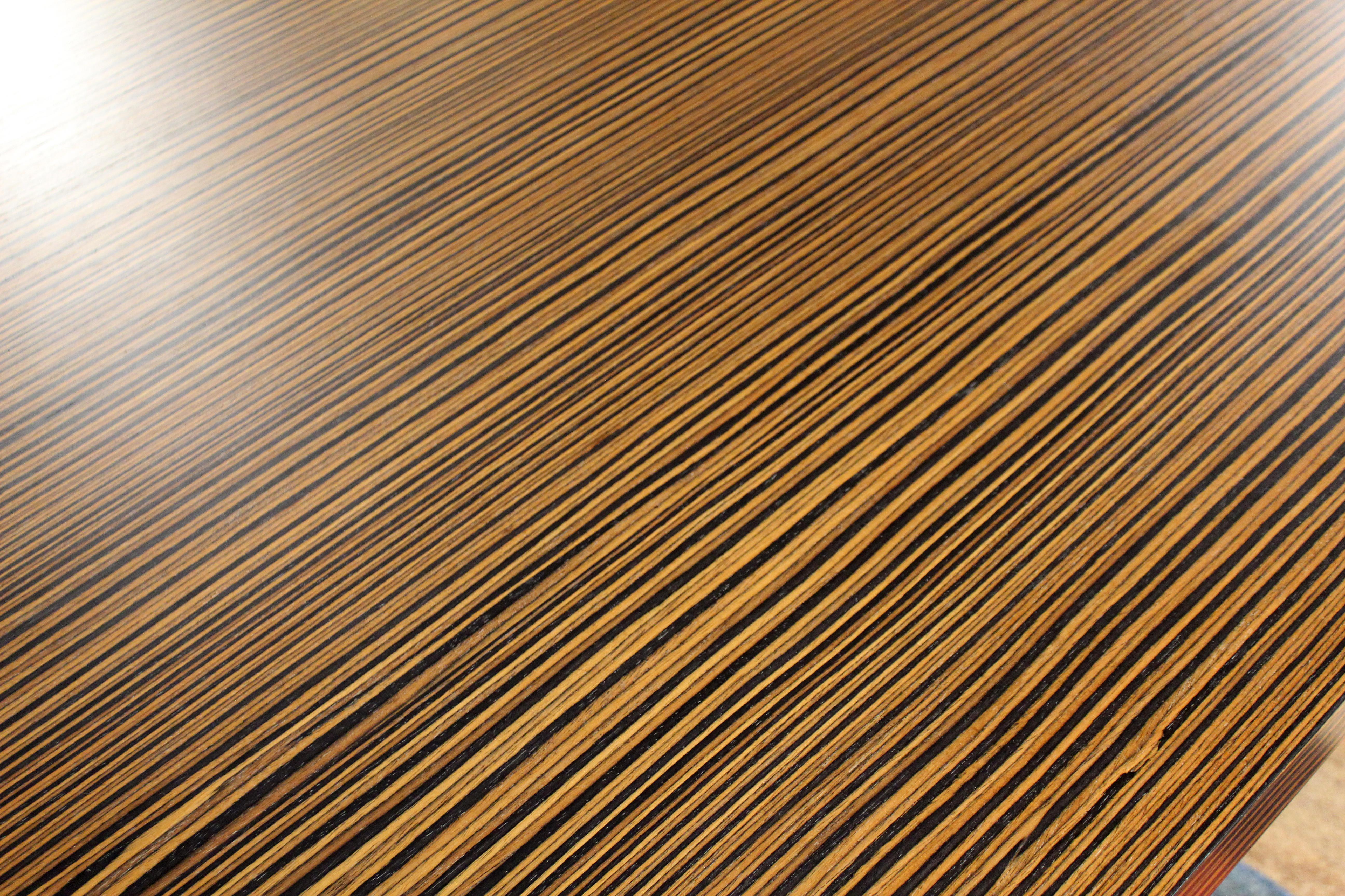 Contemporary Modern Calligaris Italy Zebra Wood Chrome Dining Conference Table In Good Condition In Keego Harbor, MI