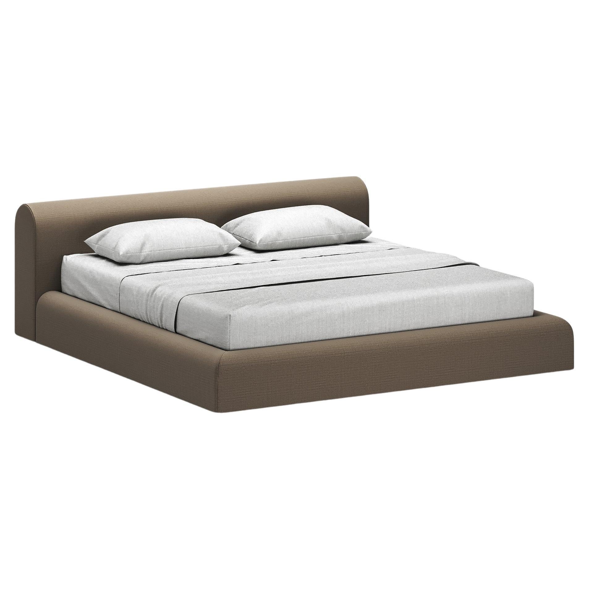 Contemporary Modern 'Chiaro' in Italian Fabric by Palo Nero en vente
