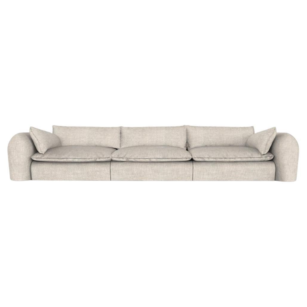 Contemporary Modern Comfy Sofa in Famiglia 51  Fabric by Collector For Sale