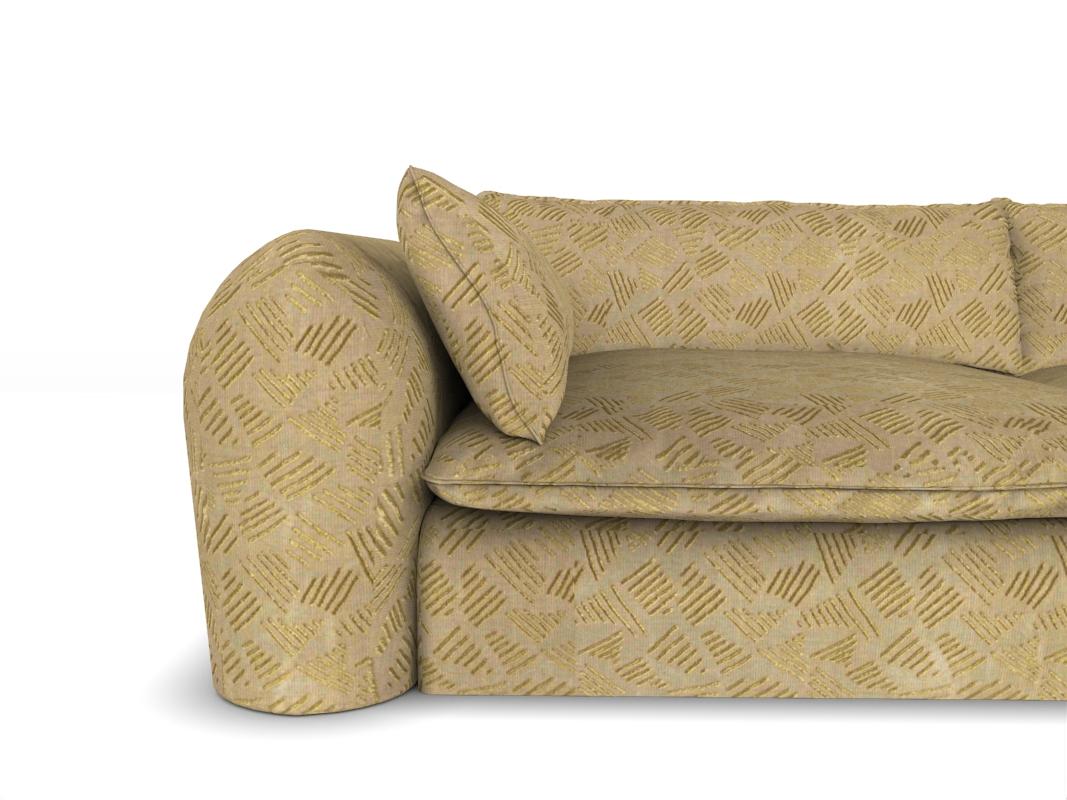 Elle est soutenue par une esthétique minimaliste et sophistiquée aux lignes épurées.

Canapé confortable conçu par Collector Studio.

Dimension :
L 300cm 118