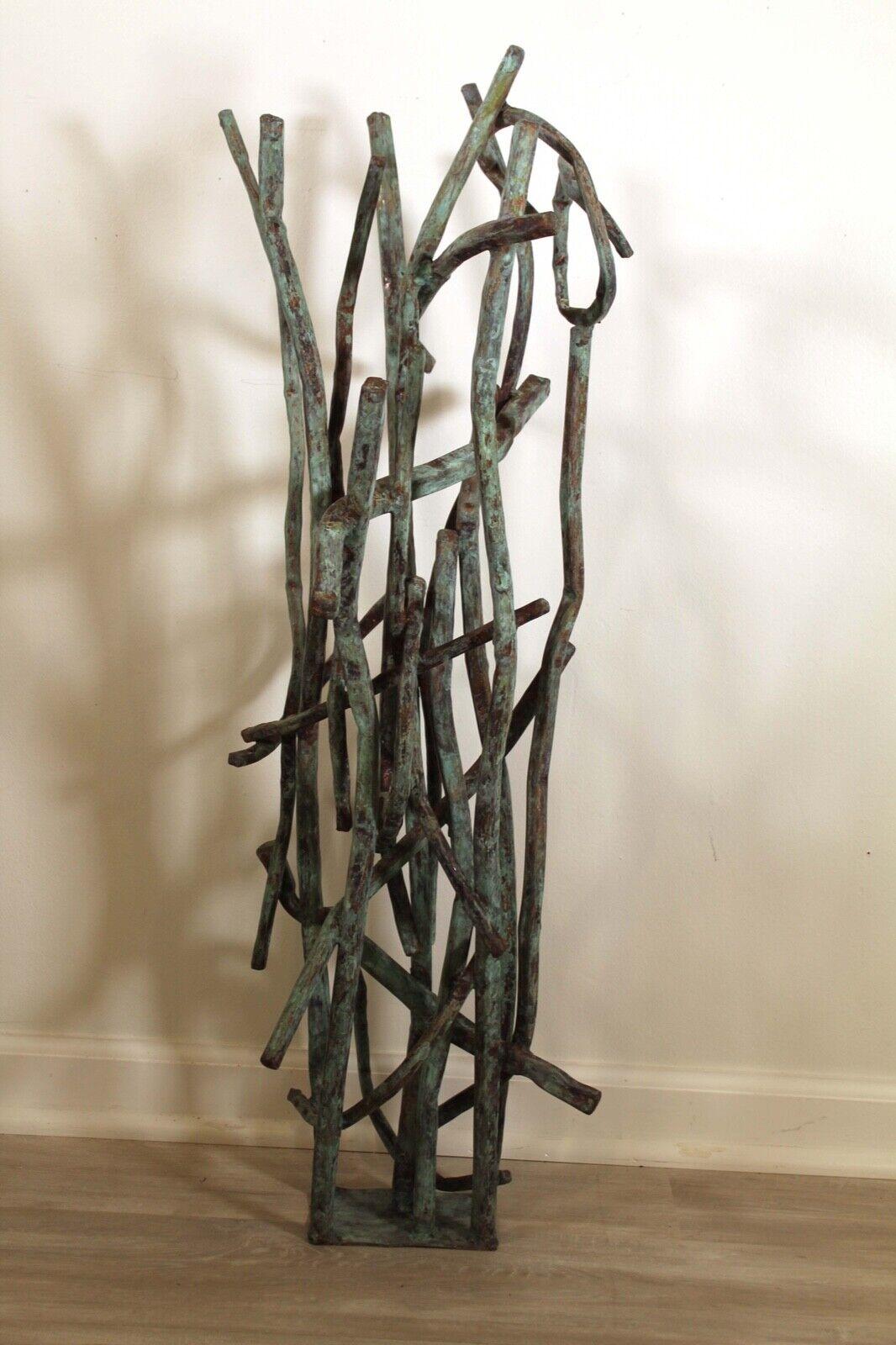 This stellar copper abstract sculpture created by Robert Hansen in 2022. In very good condition. Dimensions: 15