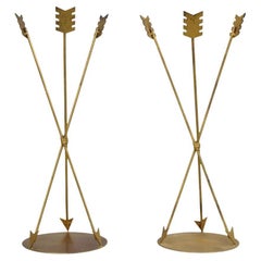 Contemporary Modern Directoire Regency Style Gold Metall Arrow Beistelltisch - Paar