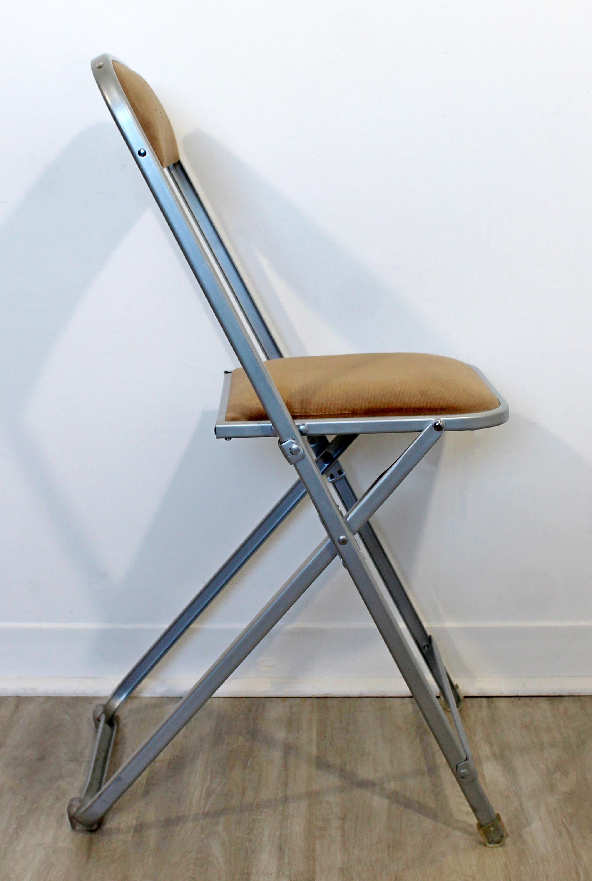 a fritz and company folding chairs