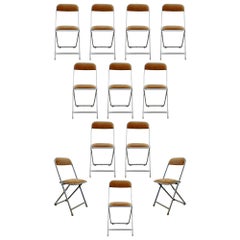 Ensemble de 12 chaises d'appoint pliantes en aluminium:: années 1980:: Fritz & Co