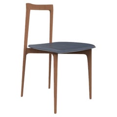 Contemporary Modern Grey Chair in Linea 624 Leder  & Wood Wood von Collector Studio