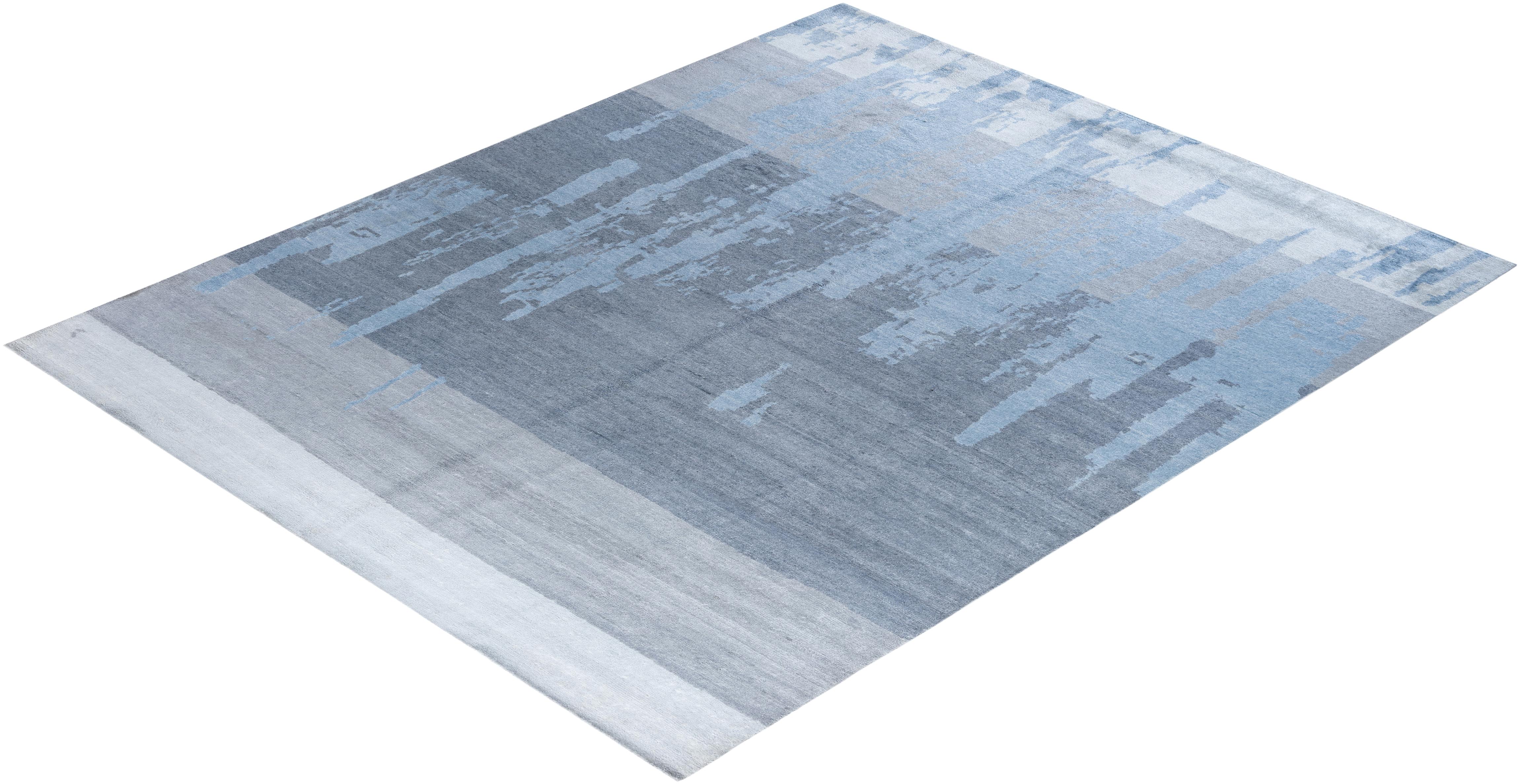 Tappeto moderno e contemporaneo in seta astratta annodata a mano di colore grigio 8' 0