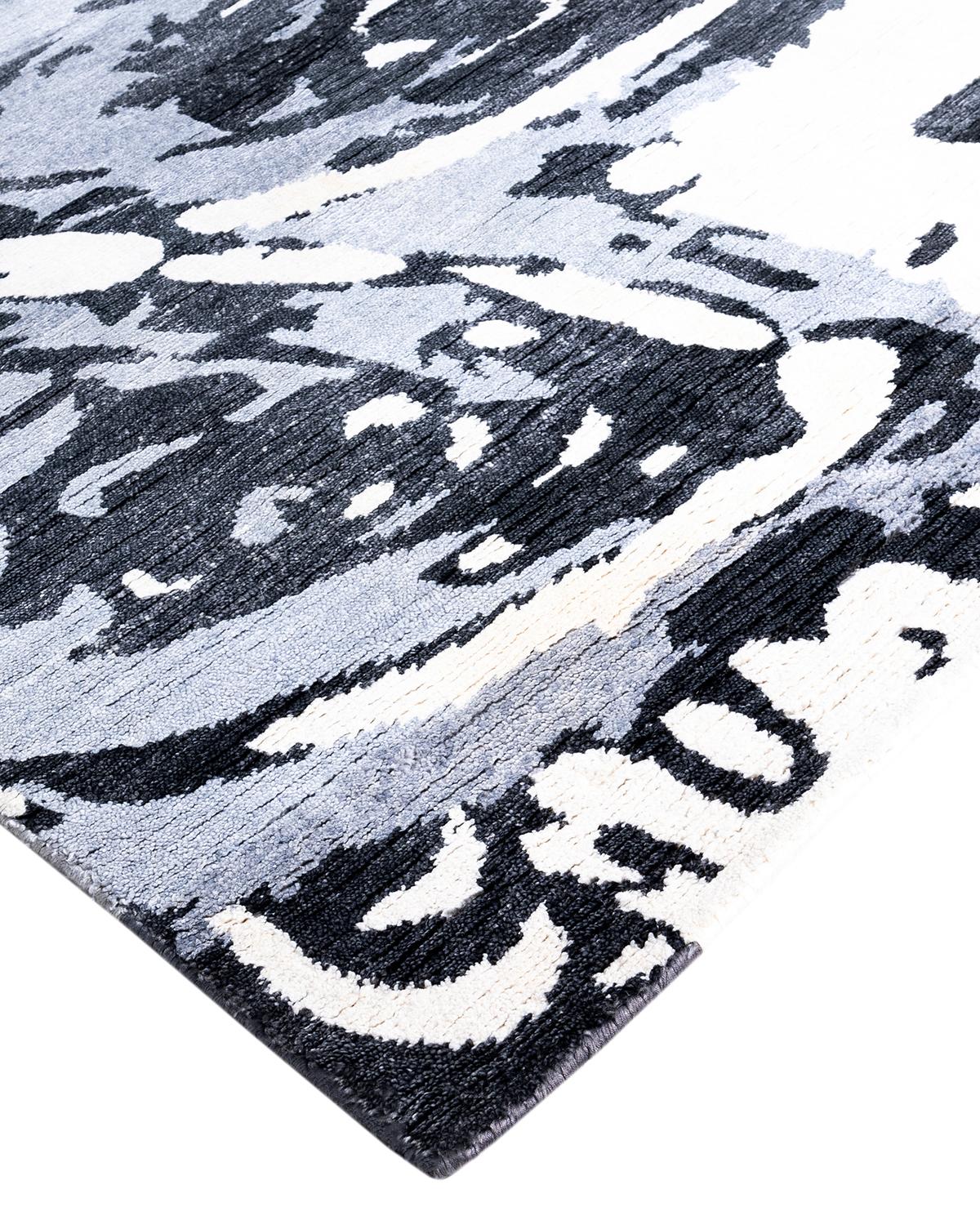 Frescas, llenas de vida y, sobre todo, lujosas, las alfombras de la colección Modern pueden revitalizar una habitación tradicional con la misma elegancia que un espacio más contemporáneo. El opulento dibujo de esta alfombra procede de la rica