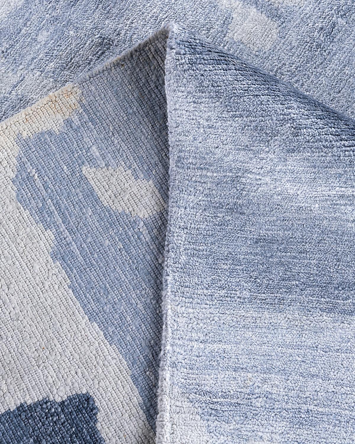 XXI secolo e contemporaneo Tappeto moderno e contemporaneo in seta astratta annodata a mano di colore grigio 9' 2