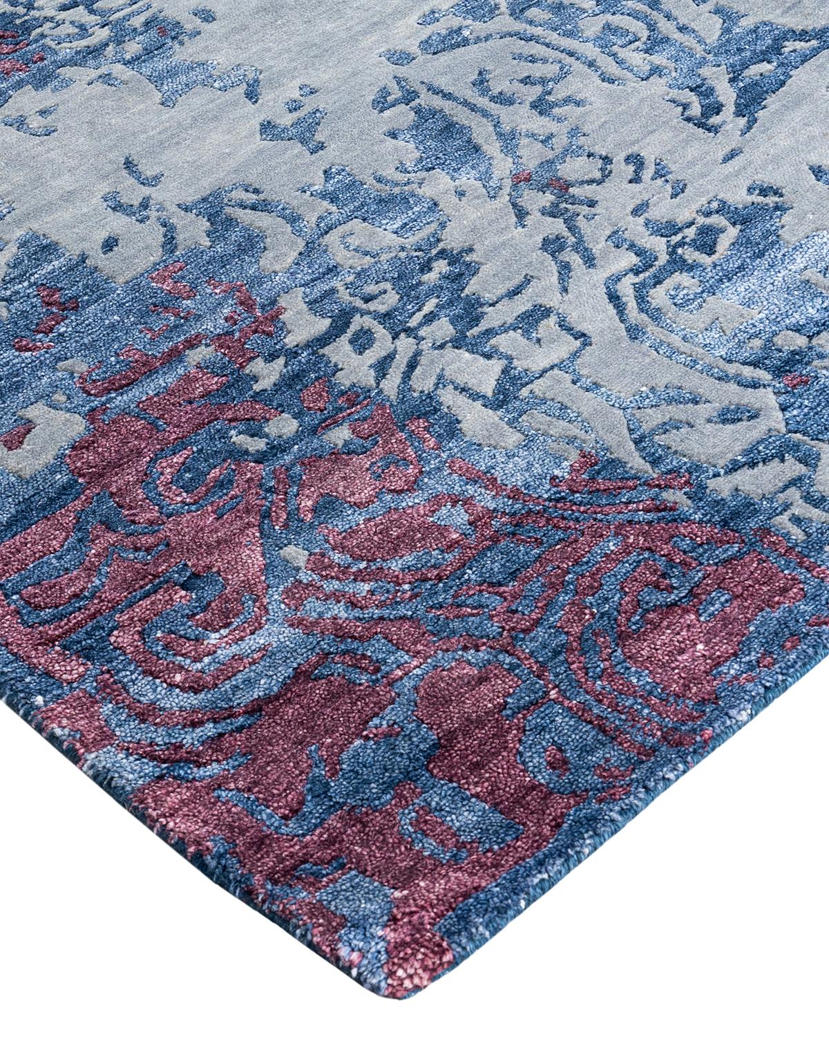 Frescas, llenas de vida y, sobre todo, lujosas, las alfombras de la colección Modern pueden revitalizar una habitación tradicional con la misma elegancia que un espacio más contemporáneo. El opulento dibujo de esta alfombra procede de la rica