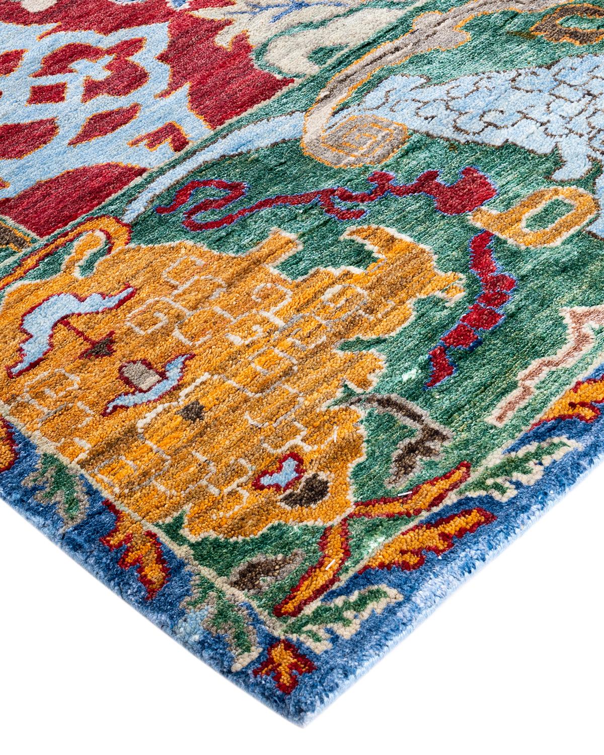 Frisch, temperamentvoll und vor allem luxuriös können die Teppiche der Modern Collection einen traditionellen Raum ebenso beleben wie einen zeitgenössischen Raum. Das opulente Muster dieses Teppichs ist von der reichen Tradition türkischer