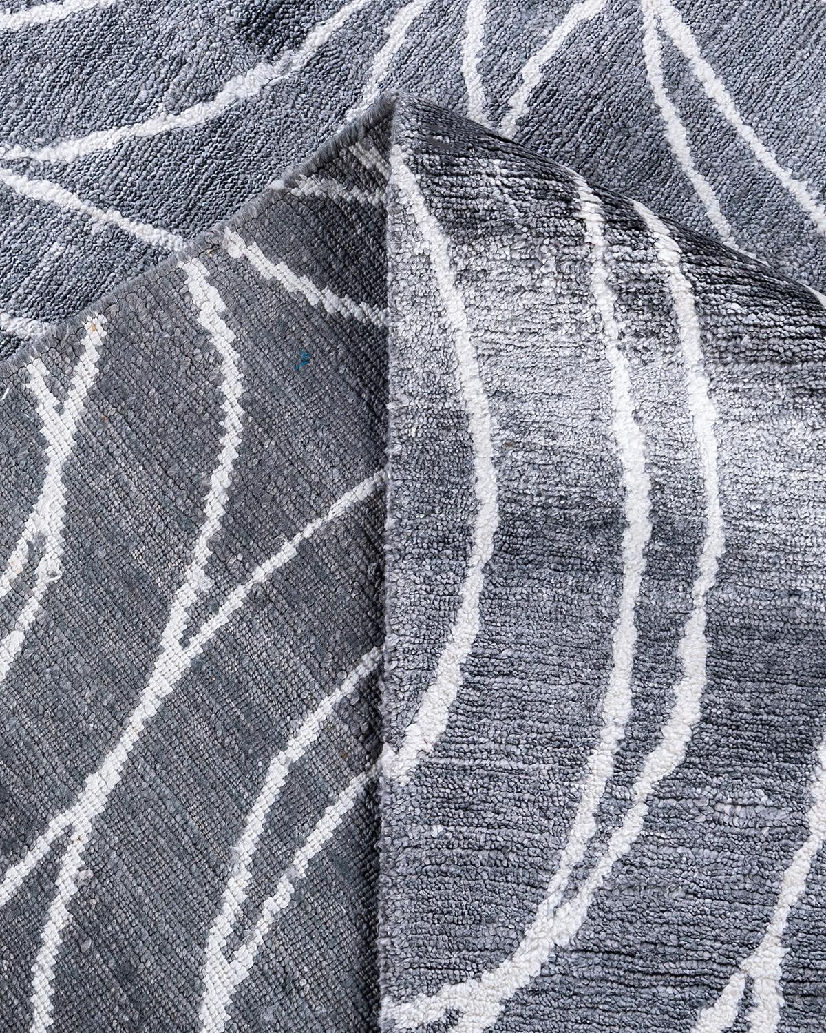 XXI secolo e contemporaneo Tappeto moderno e contemporaneo in seta geometrica grigio annodato a mano 8' 0