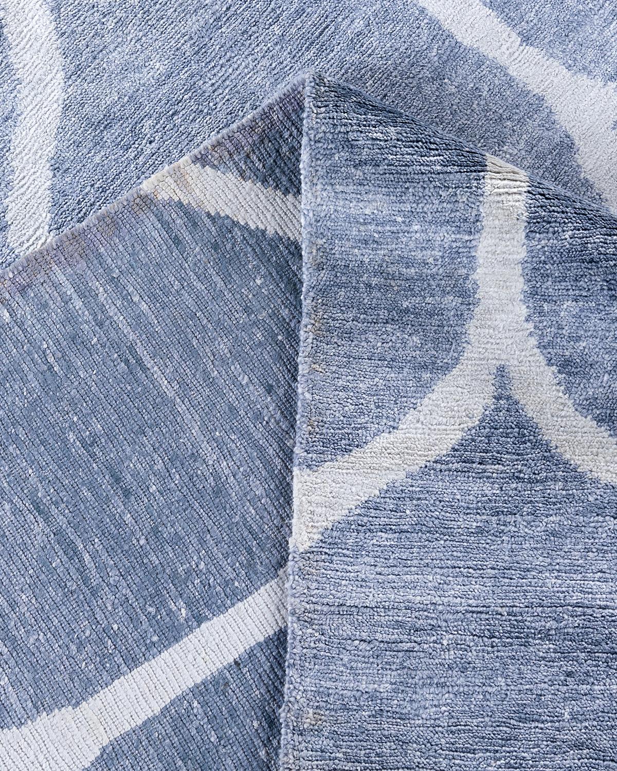 XXI secolo e contemporaneo Tappeto moderno e contemporaneo in seta geometrica annodata a mano di colore grigio 9' 3
