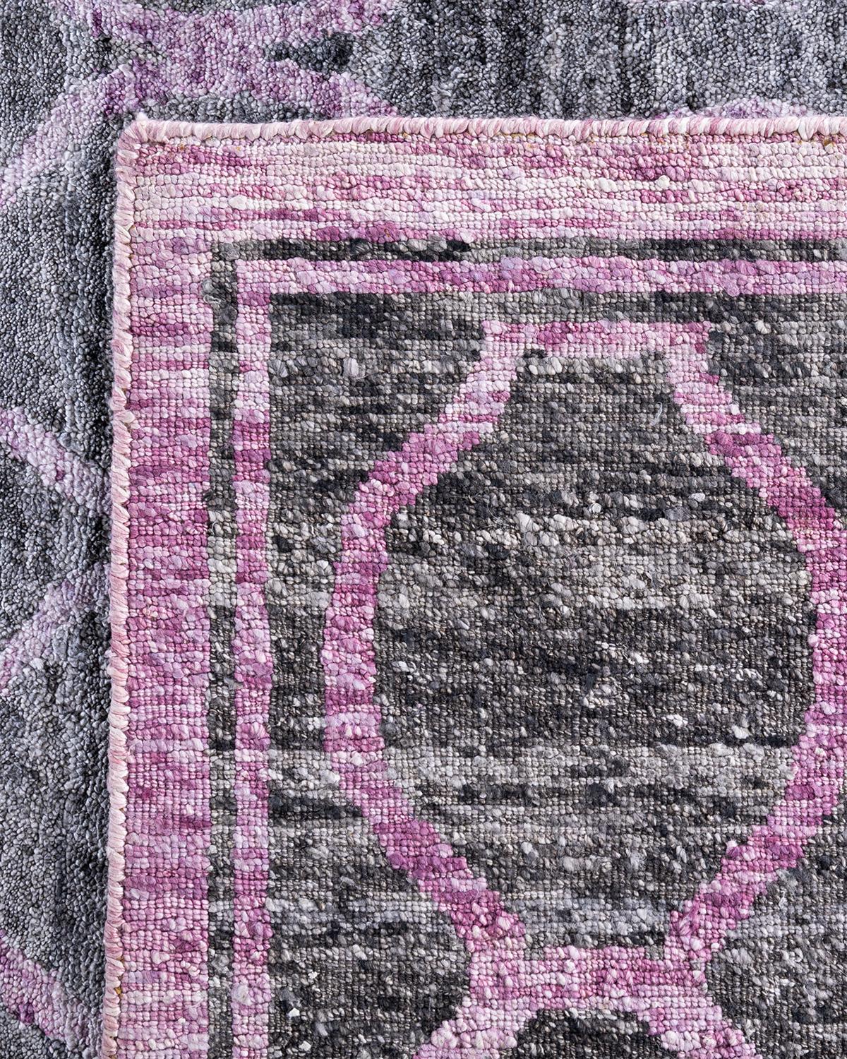 Tappeto moderno e contemporaneo in seta geometrica annodata a mano di colore rosa 8' 2