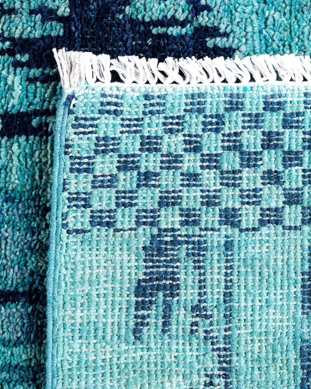 XXI secolo e contemporaneo Runner moderno e contemporaneo in lana annodata a mano di colore blu 2' 6