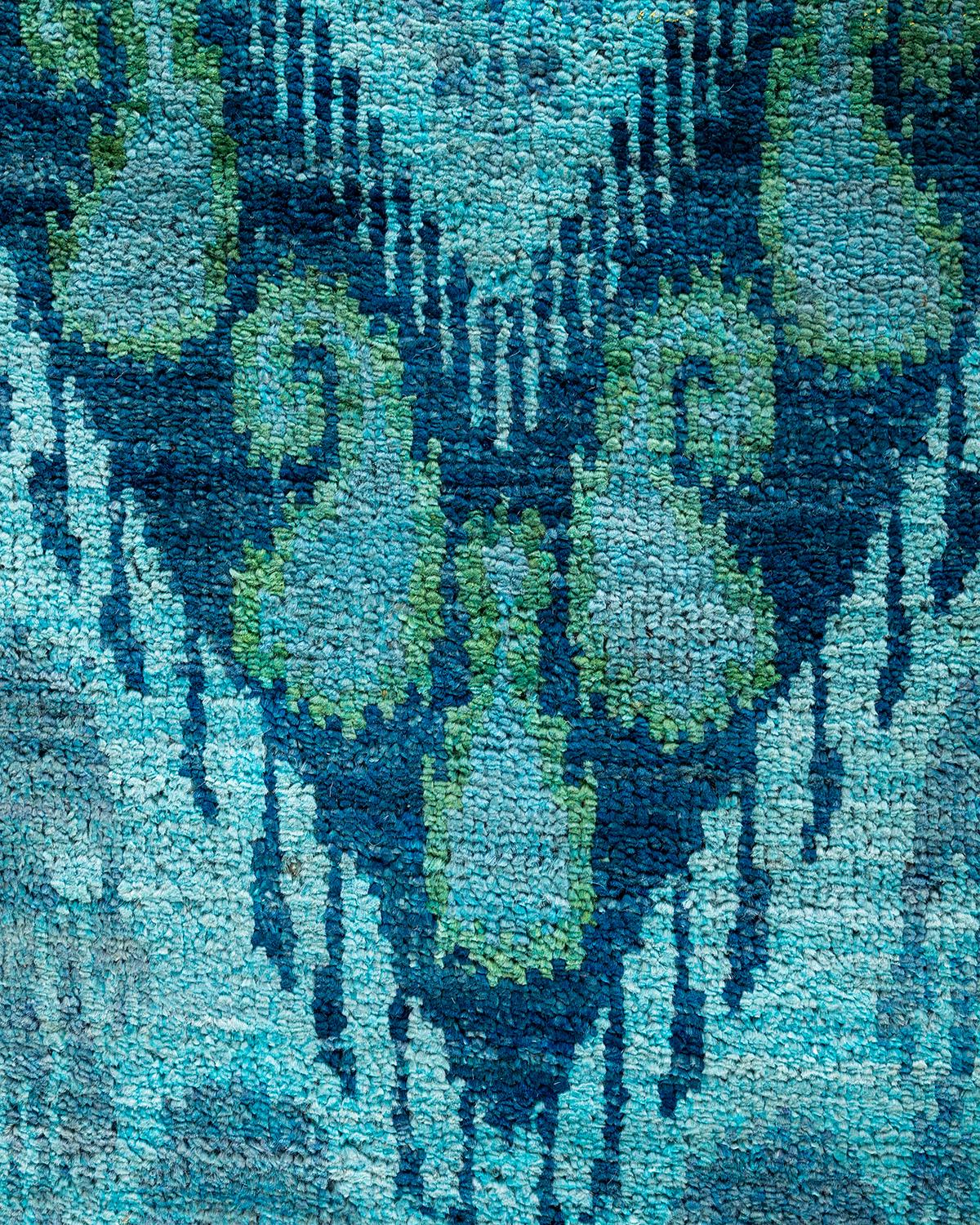 Pakistanais Tapis de course bleu en laine nouée à la main Contemporary Modernity 4' 1