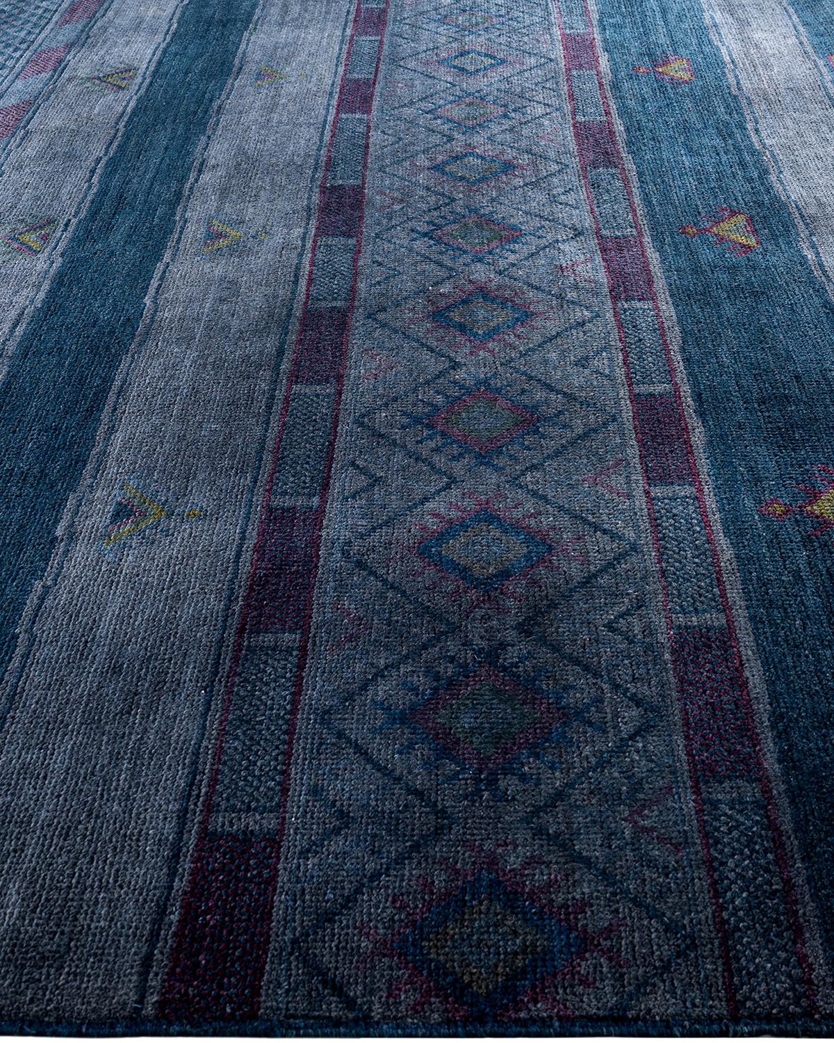Alfombra moderna contemporánea de lana anudada a mano gris en Nuevo estado para la venta en Norwalk, CT