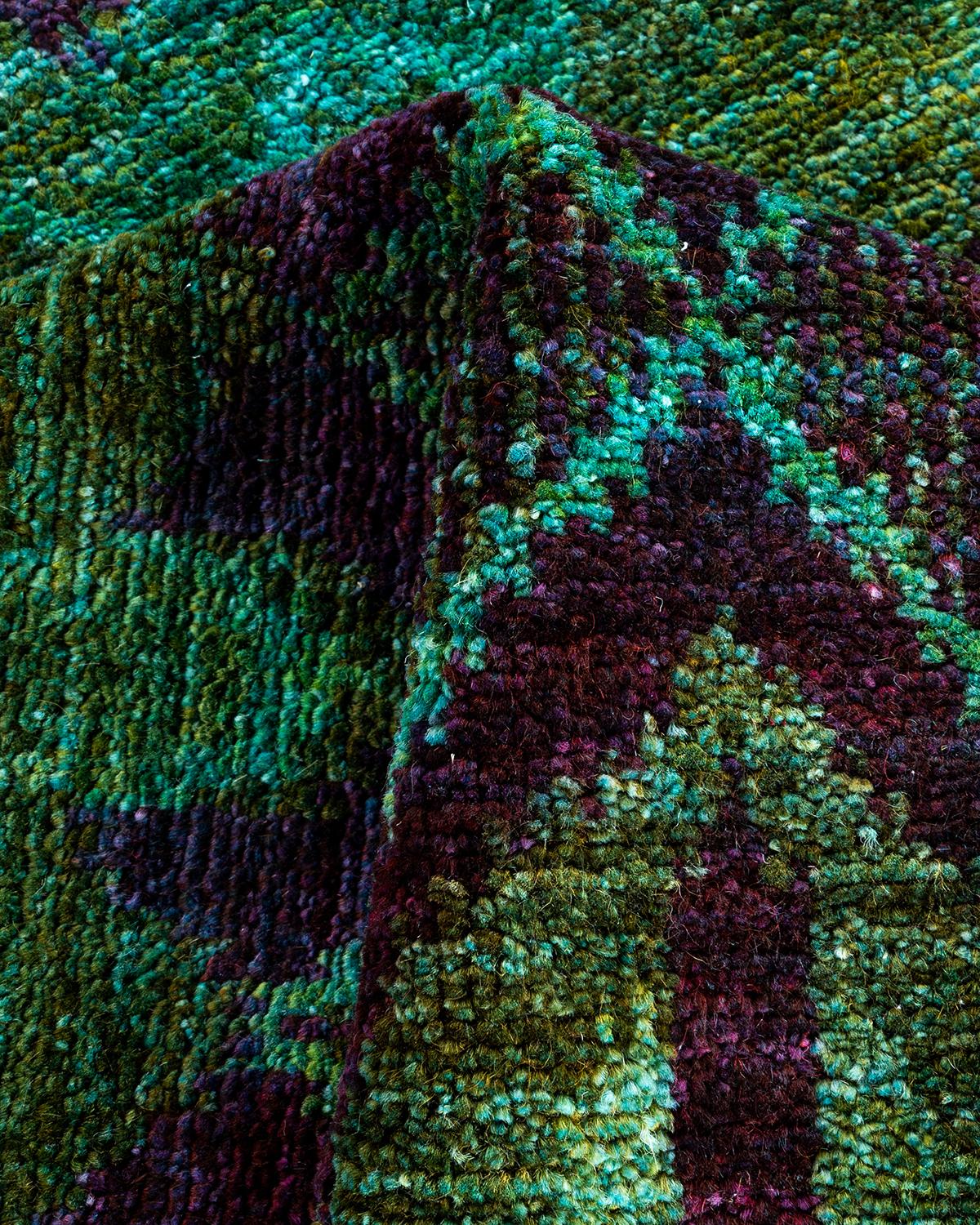 Contemporary Modern Handknotted Wool Green Area Rug im Angebot 1