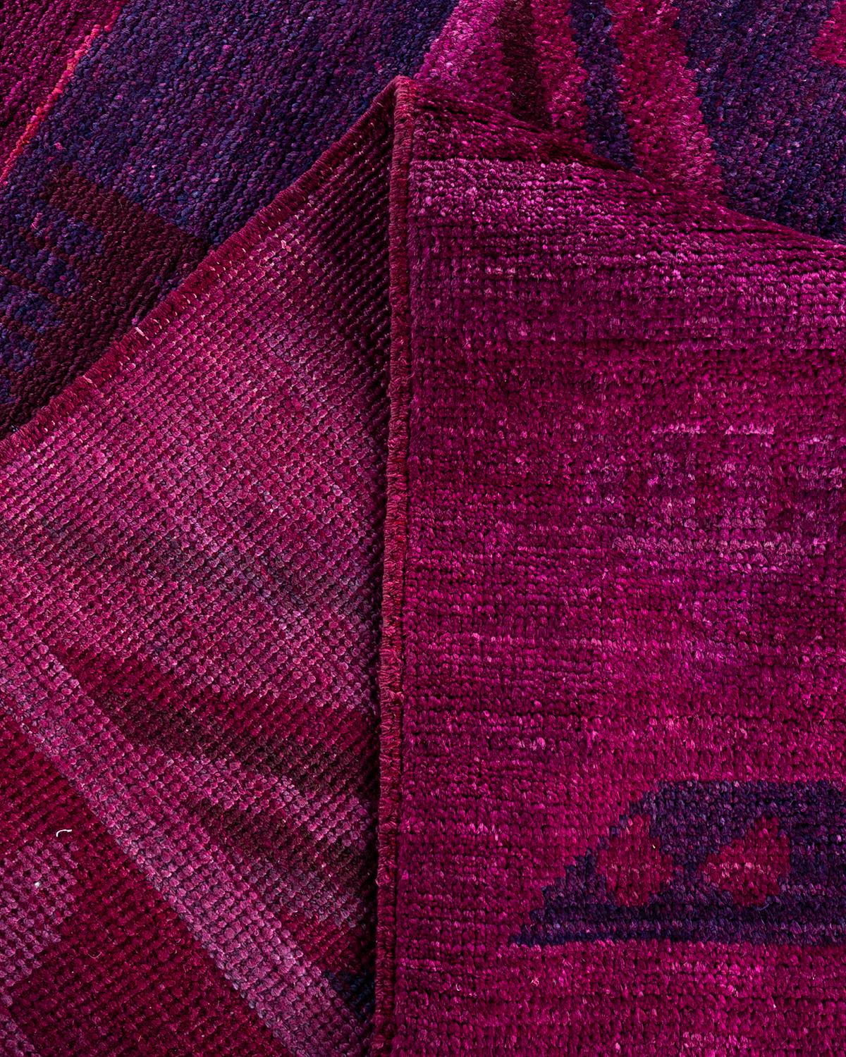 Laine Tapis de sol contemporain moderne en laine nouée à la main, de couleur rose en vente