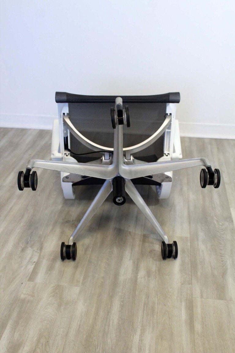 Contemporary Modern Herman Miller Setu White Office Arm Chair For Sale