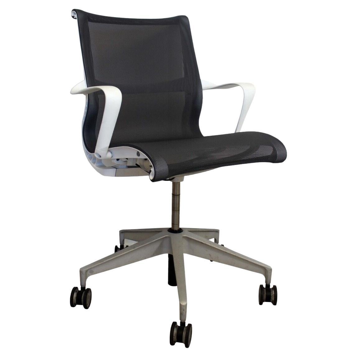 Contemporary Modern Herman Miller Setu White Office Arm Chair For Sale
