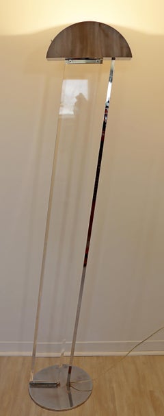 Zeitgenössische moderne Hollywood Regency Ramond signierte Lucite Chrom Stehlampe 80er Jahre